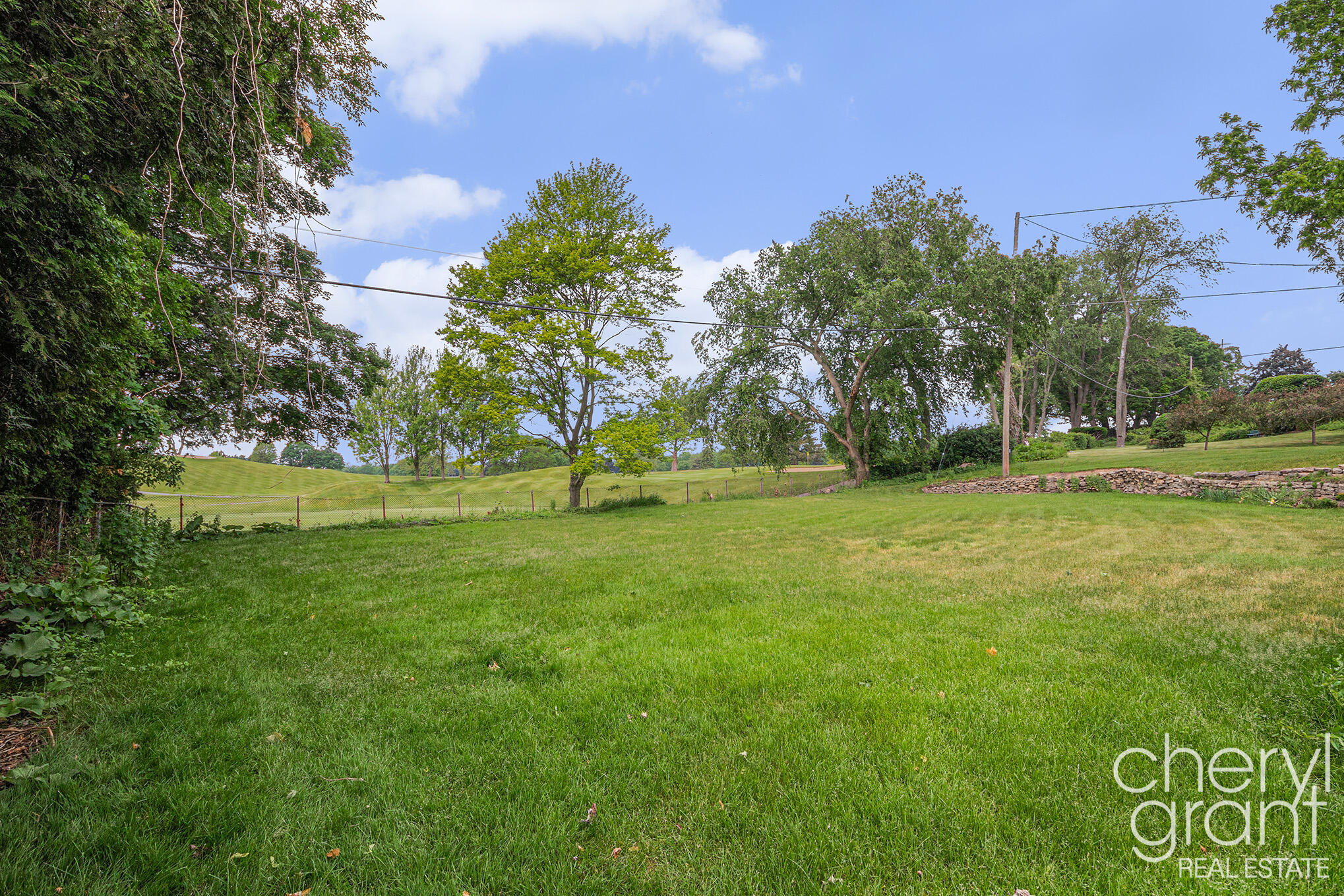 1757 Westlane Drive NE Grand Rapids MI 49505