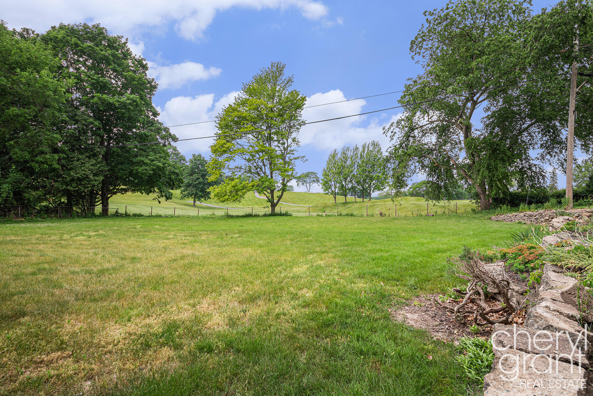 1757 Westlane Drive NE Grand Rapids MI 49505