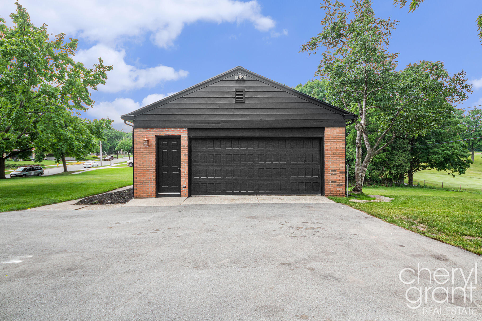 1757 Westlane Drive NE Grand Rapids MI 49505