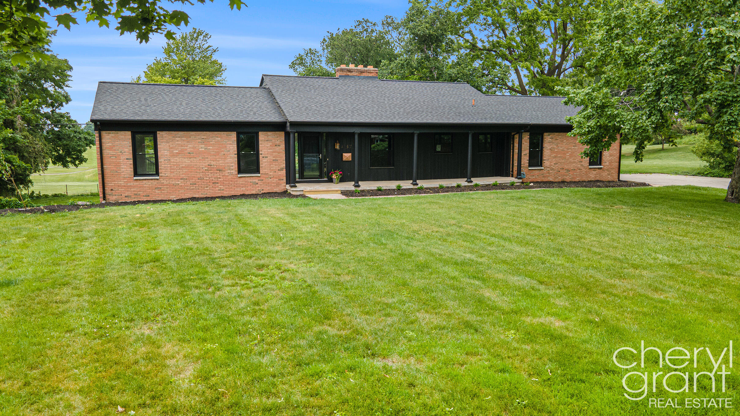 1757 Westlane Drive NE Grand Rapids MI 49505