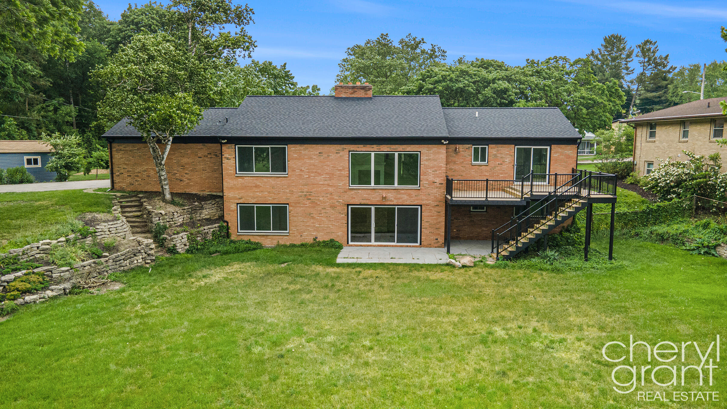 1757 Westlane Drive NE Grand Rapids MI 49505