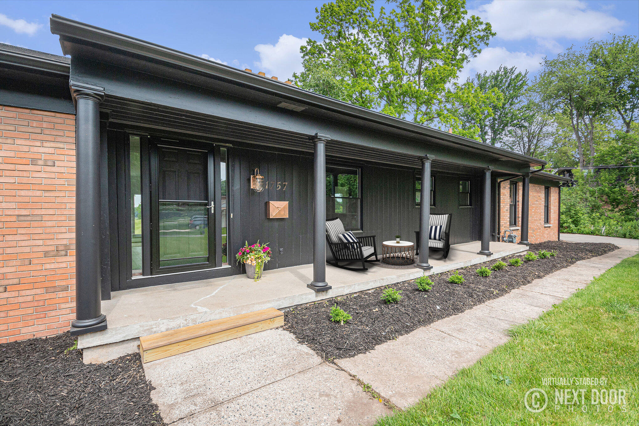 1757 Westlane Drive NE Grand Rapids MI 49505