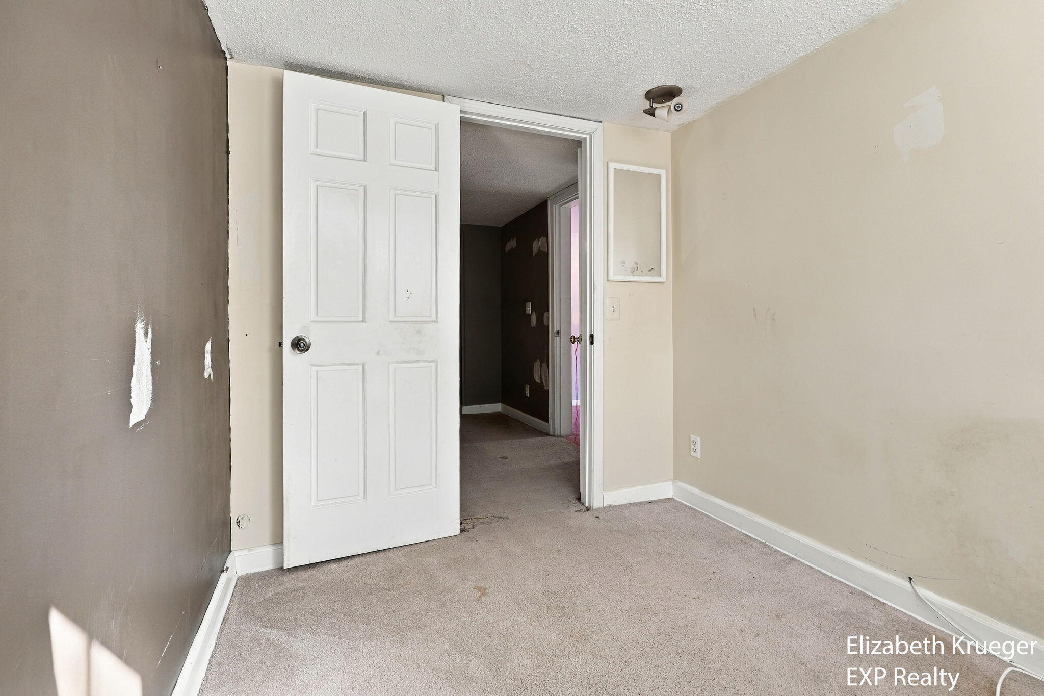 2129 Byrd Drive Portage MI 49002