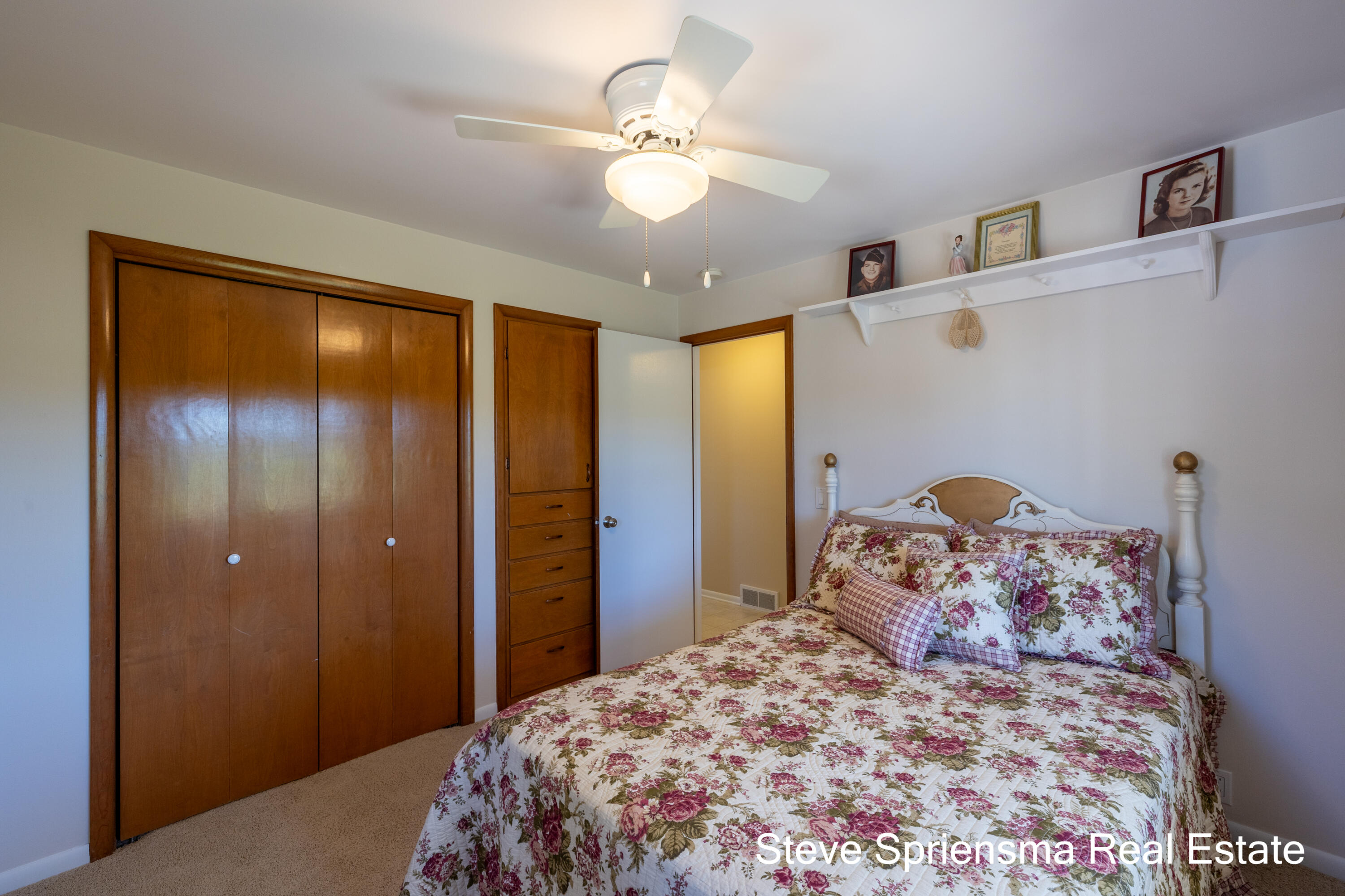9861 Pierce Street Zeeland MI 49464
