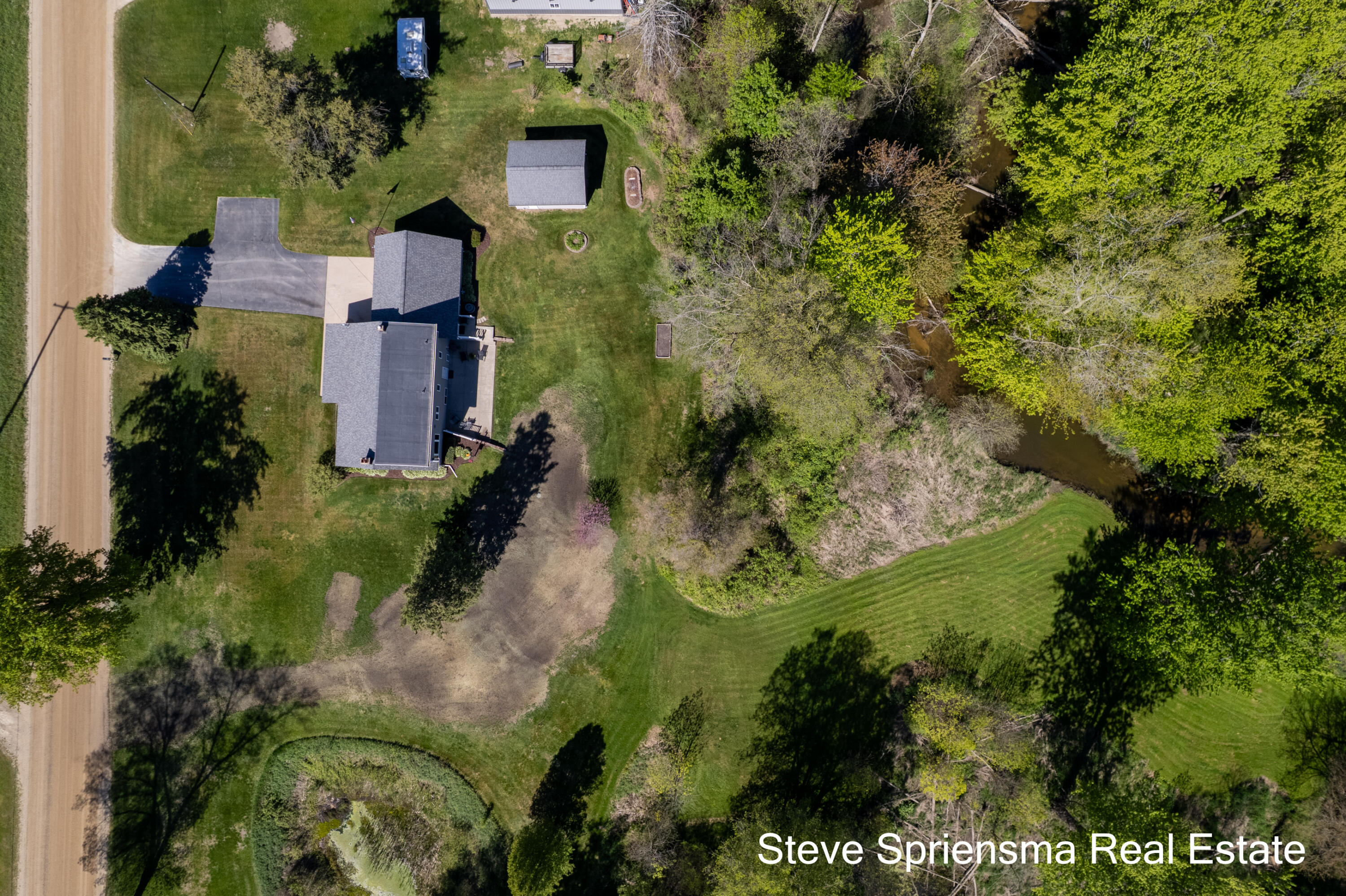 9861 Pierce Street Zeeland MI 49464