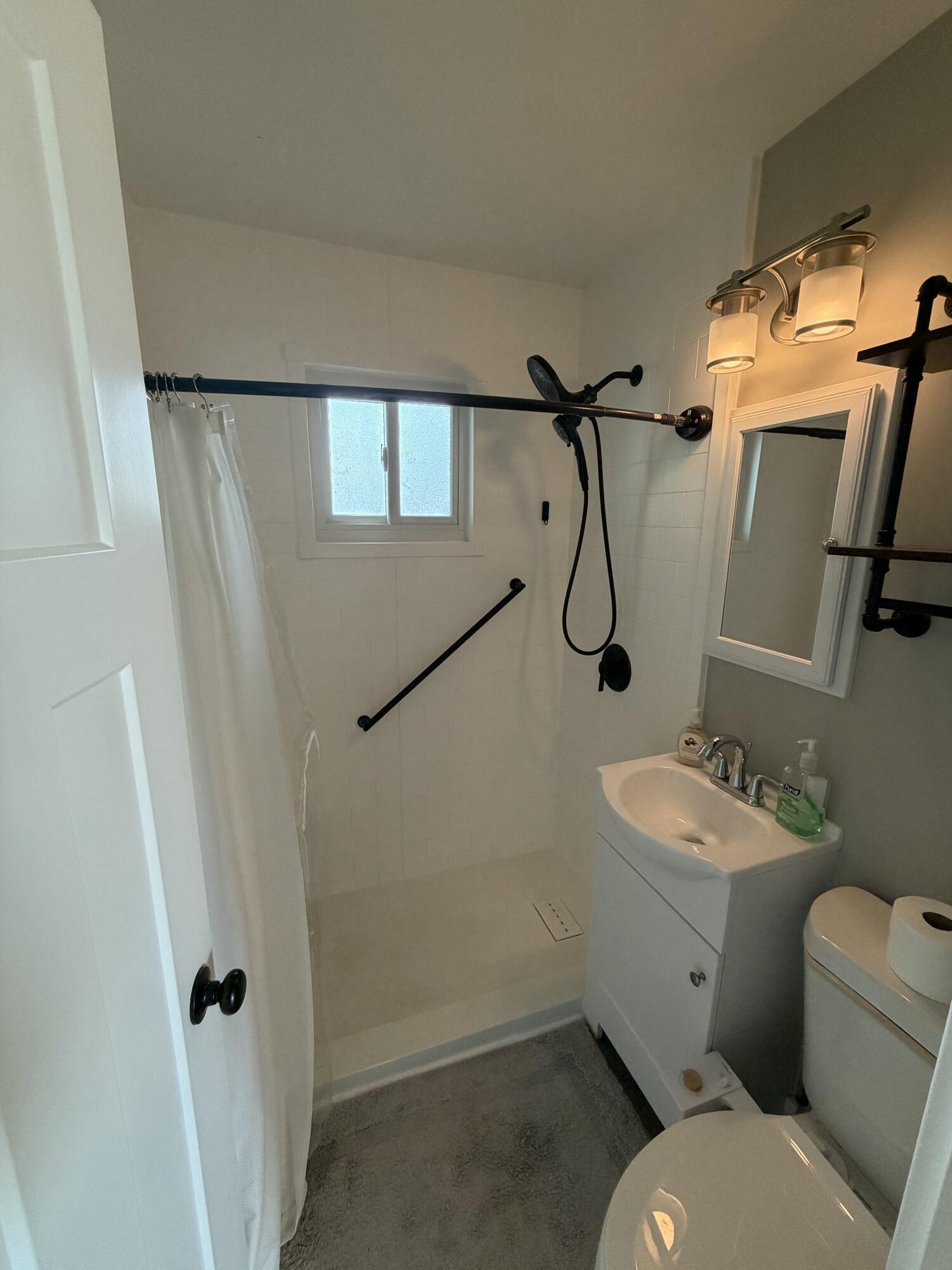 114 Nancy Street SE Grand Rapids MI 49548