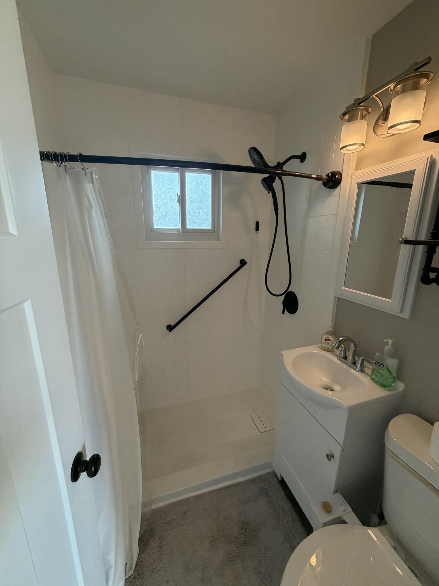 114 Nancy Street SE Grand Rapids MI 49548