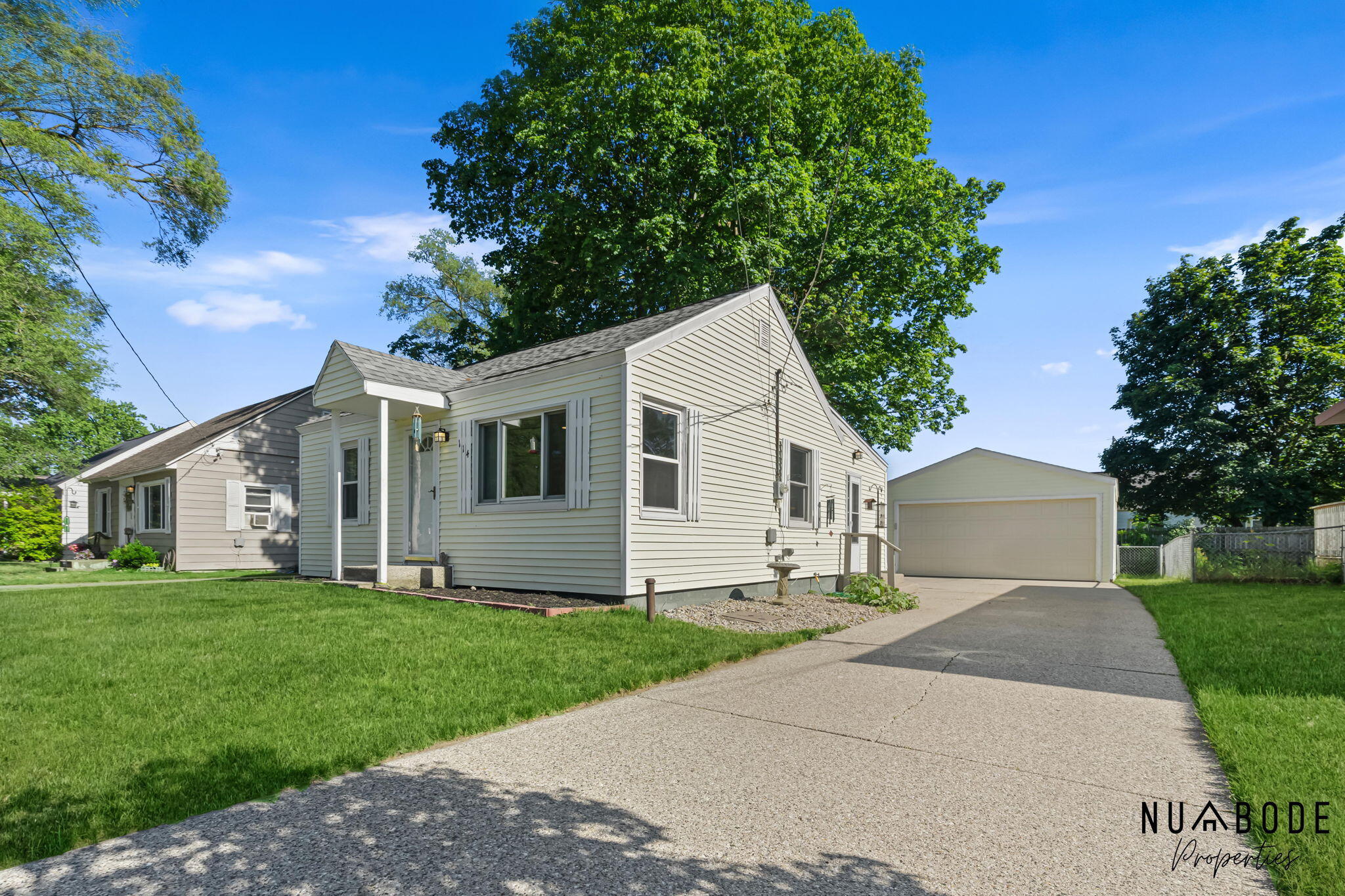 114 Nancy Street SE Grand Rapids MI 49548