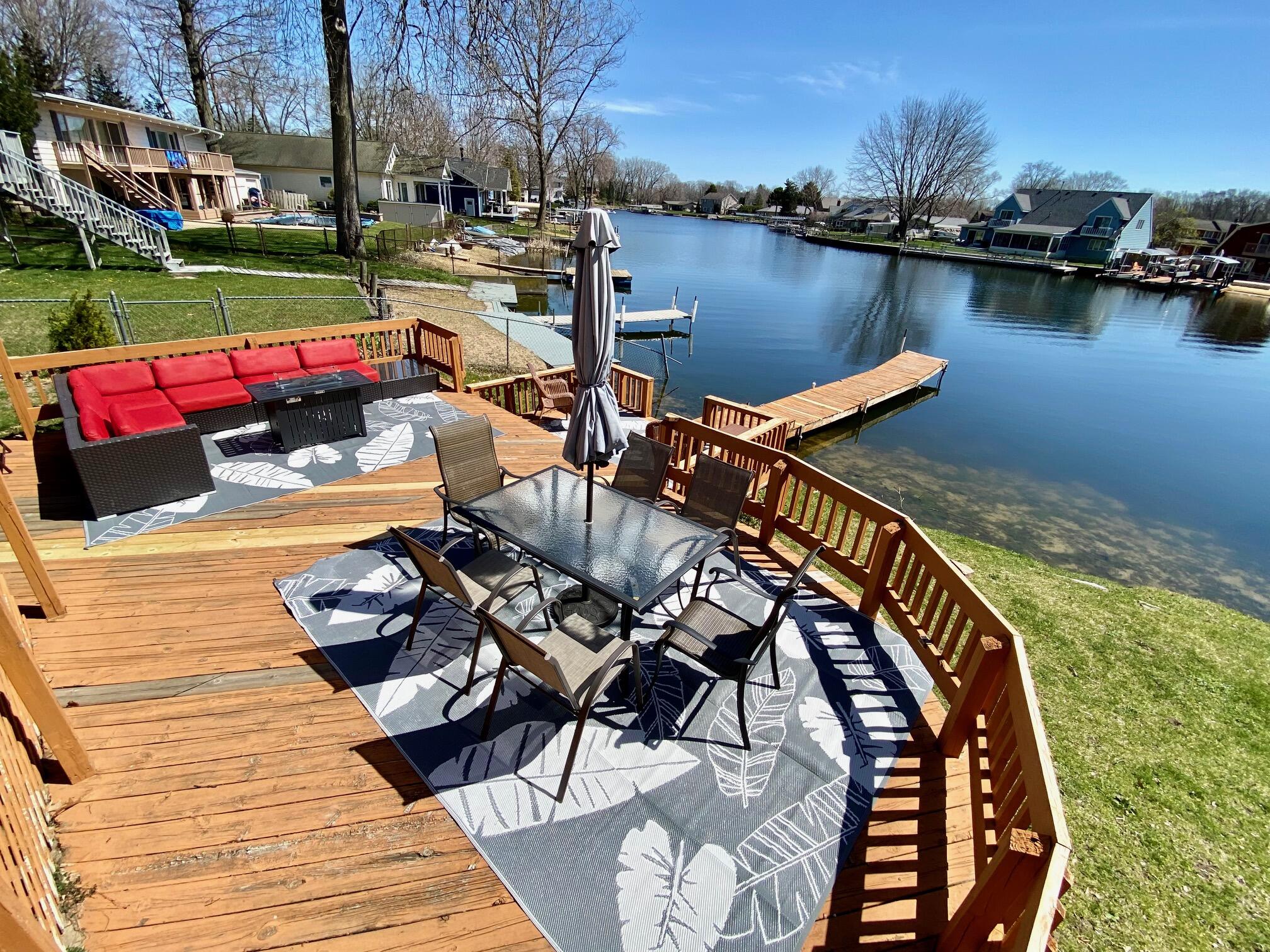 4733 Shore Drive Coloma MI 49038
