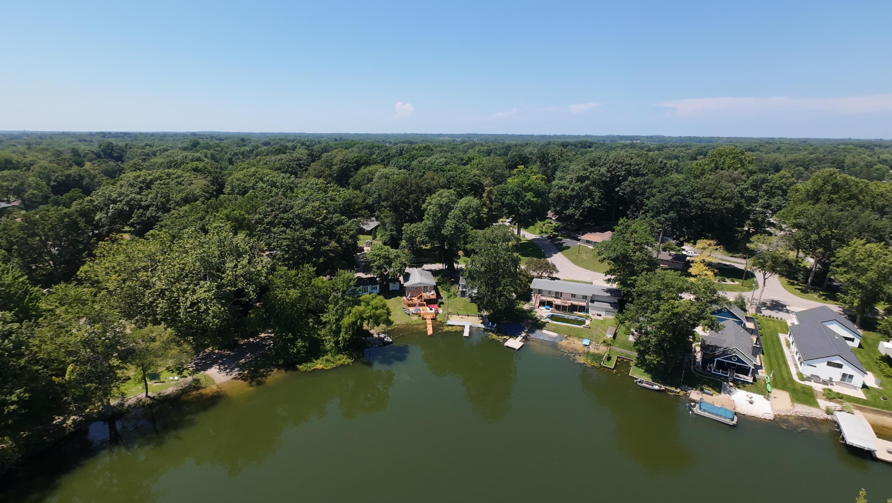 4733 Shore Drive Coloma MI 49038