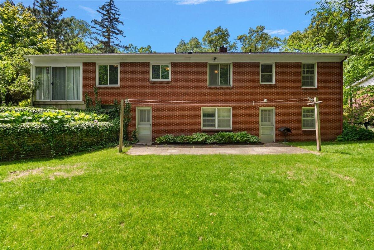 4742 Curwood Avenue SE Grand Rapids MI 49508