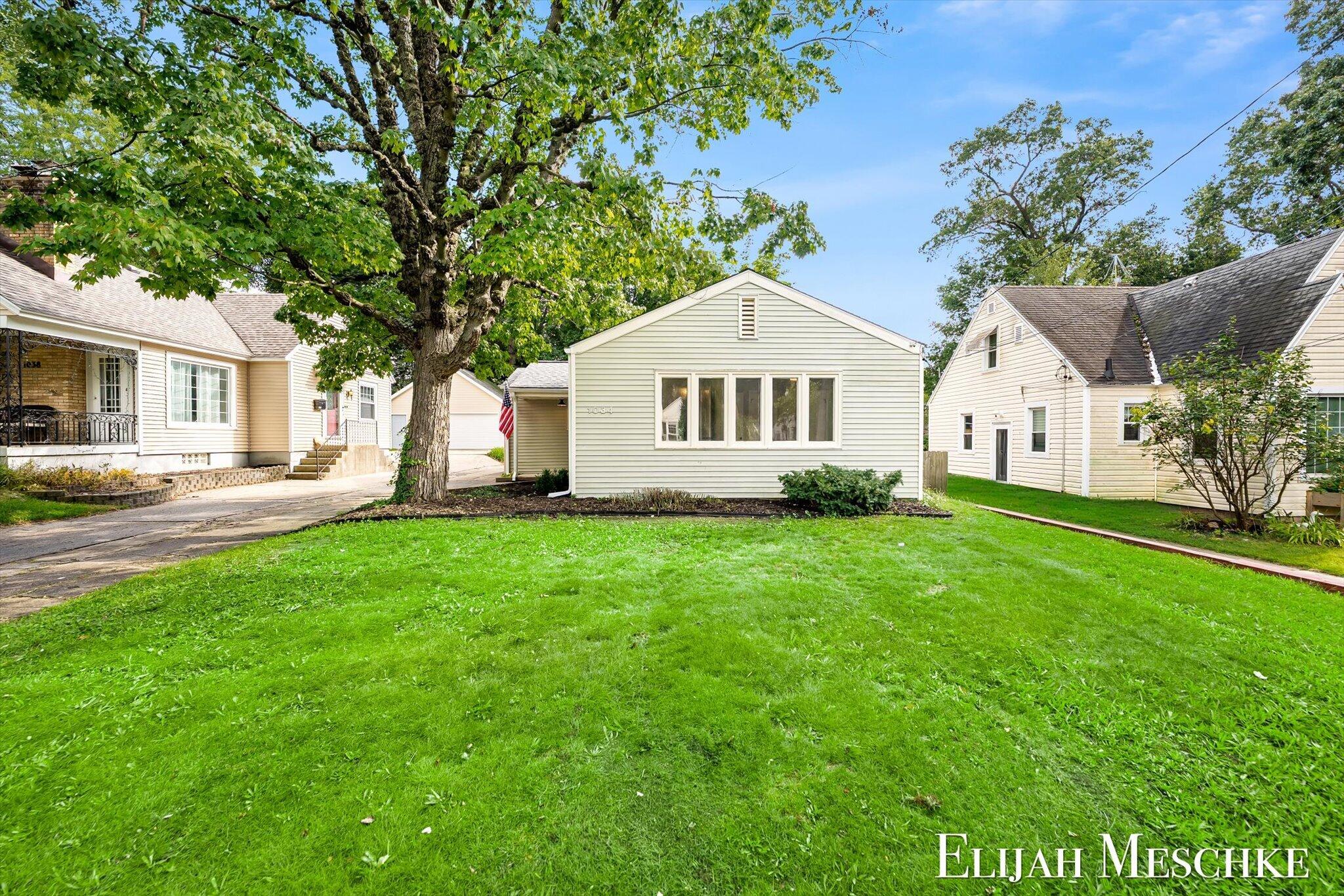 1034 Griswold Street SE Grand Rapids MI 49507