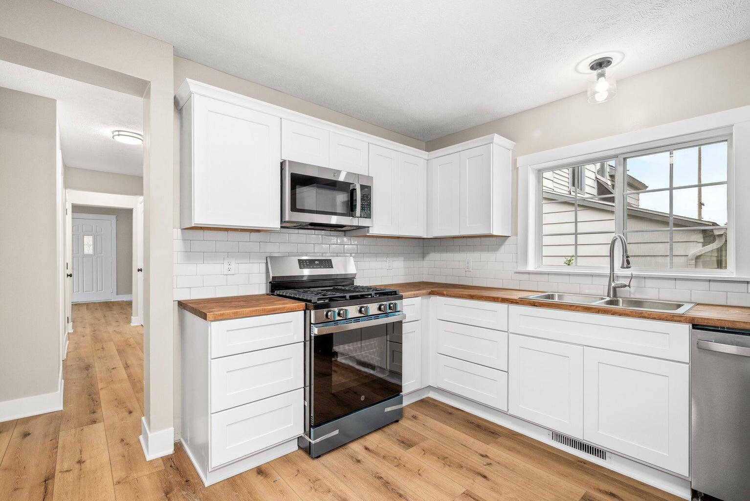 1312 Crosby Street NW Grand Rapids MI 49504