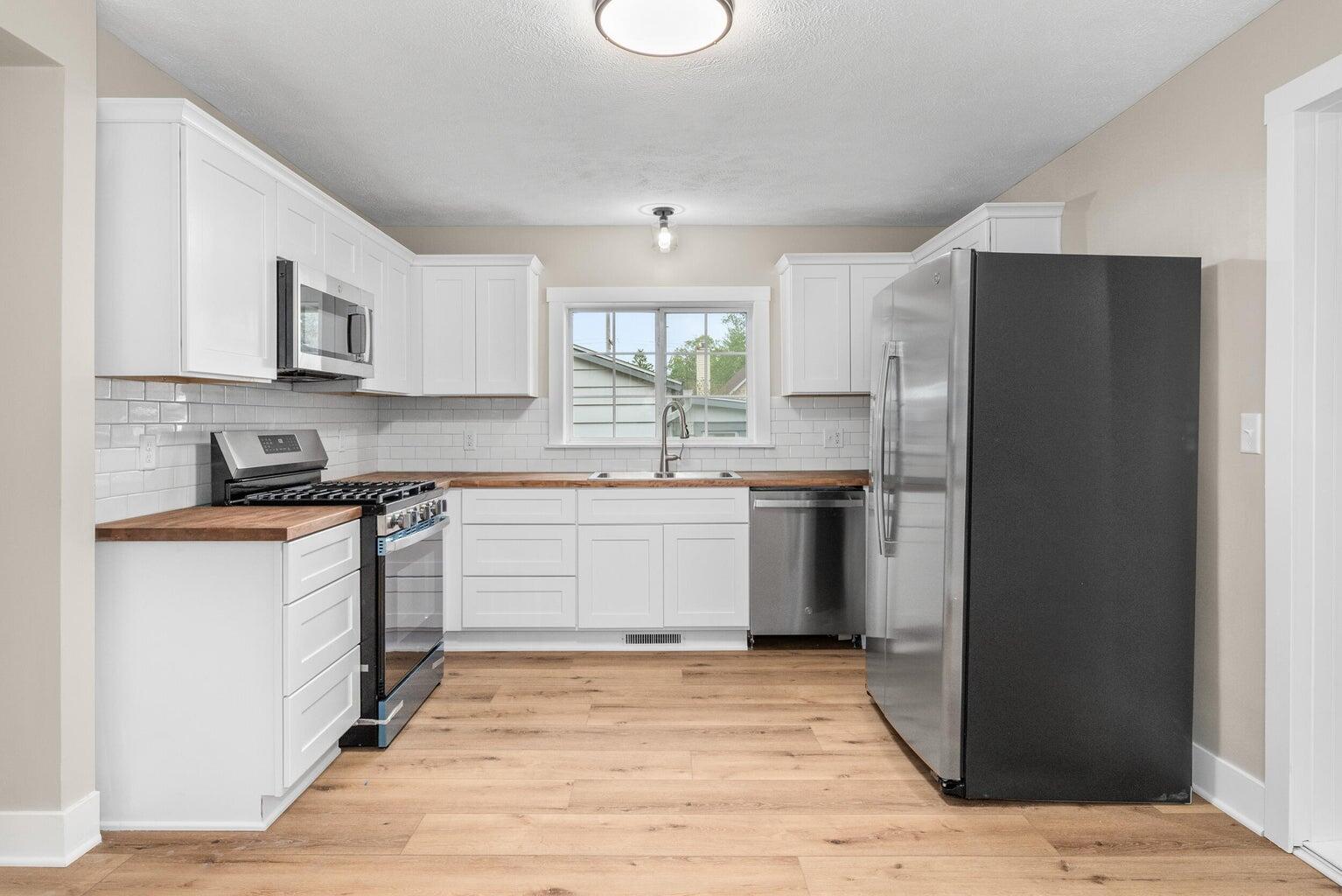 1312 Crosby Street NW Grand Rapids MI 49504