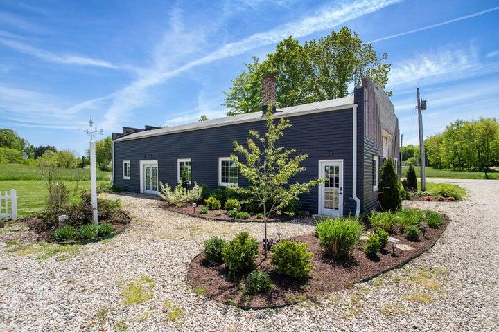 1351 E Shawnee Road Berrien Springs MI 49103