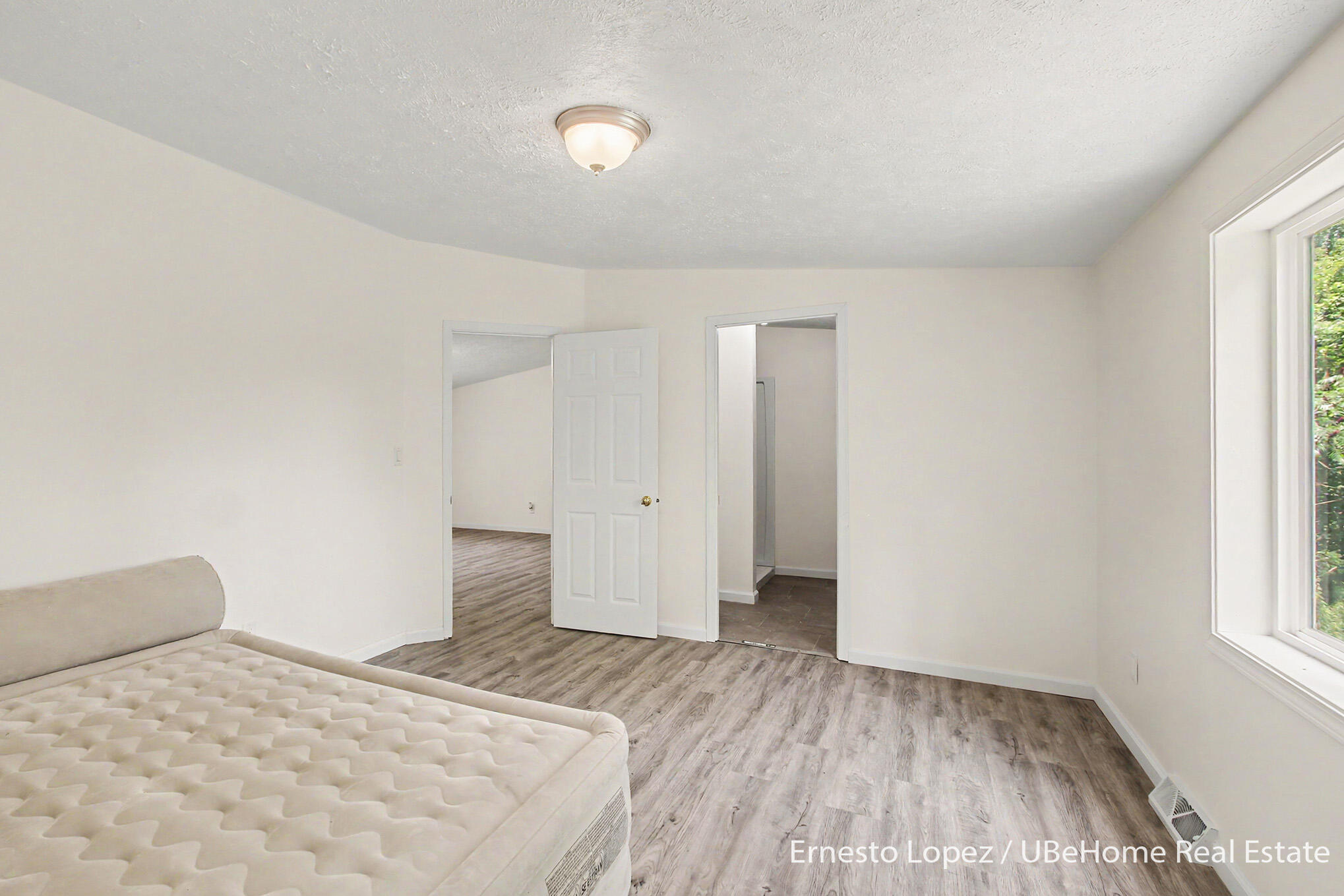 1465 64th Street Fennville MI 49408