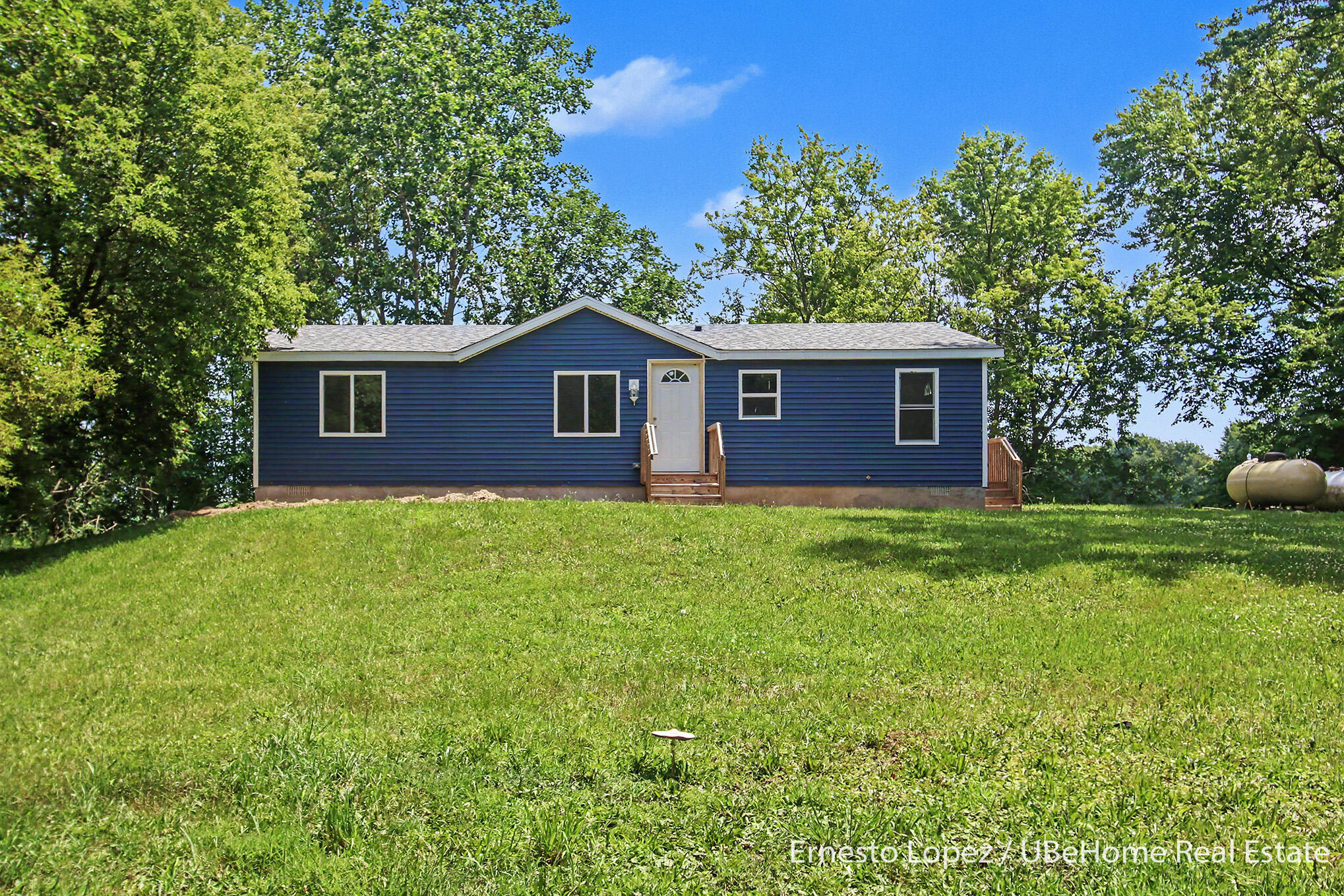 1465 64th Street Fennville MI 49408