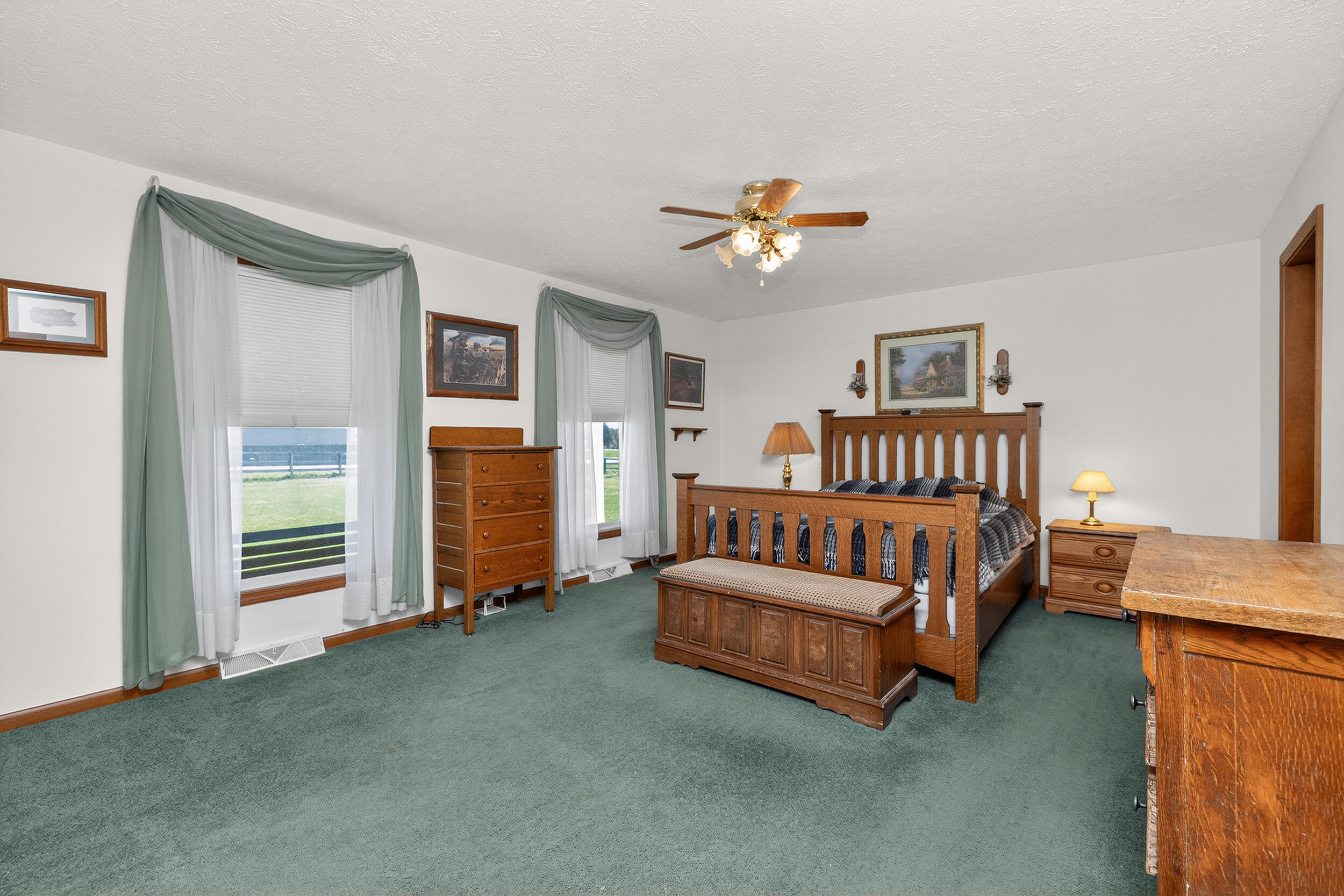 69500 Christiana Lake Road Edwardsburg MI 49112