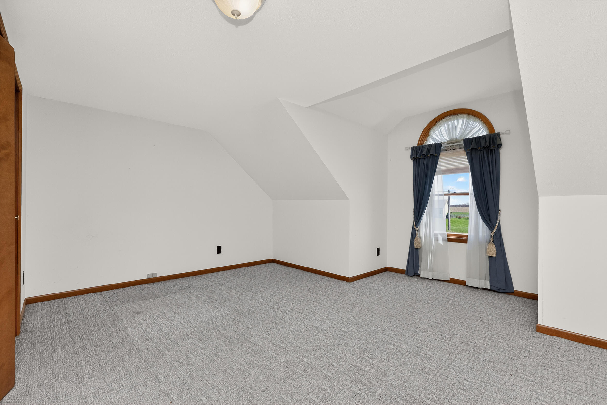 69500 Christiana Lake Road Edwardsburg MI 49112