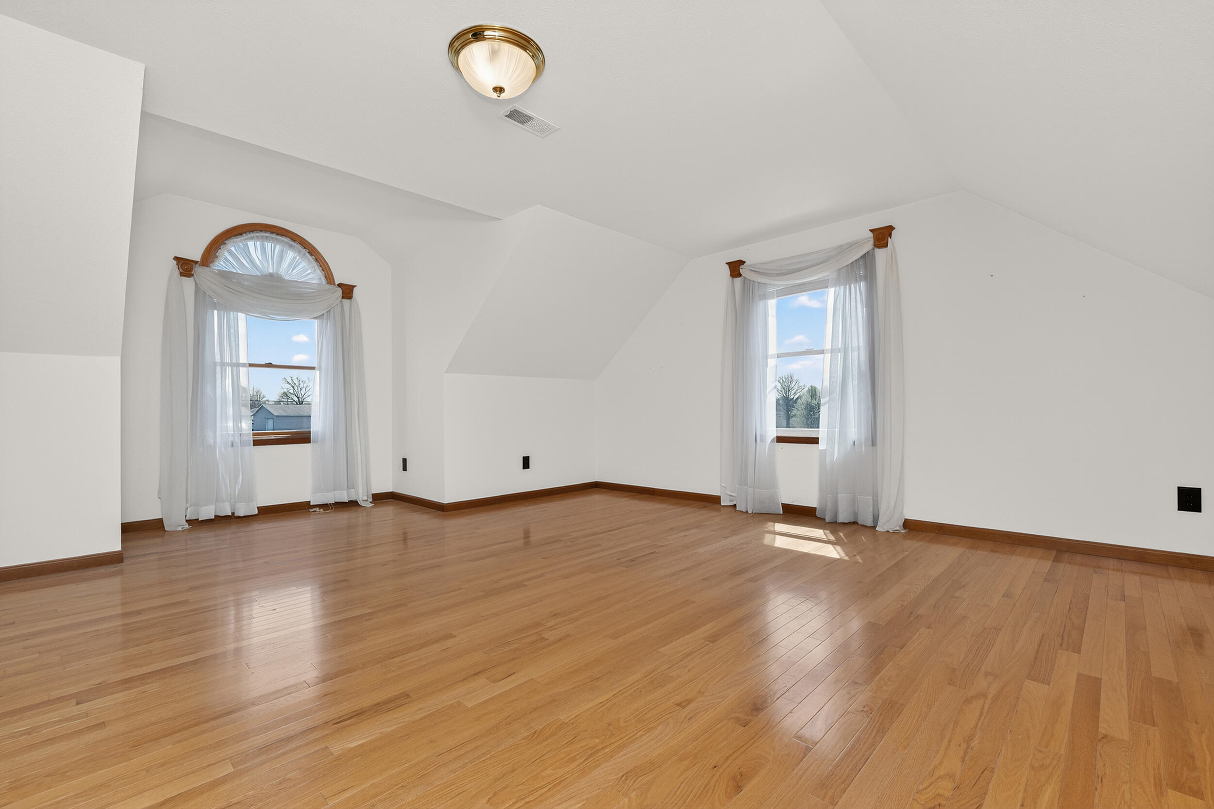 69500 Christiana Lake Road Edwardsburg MI 49112