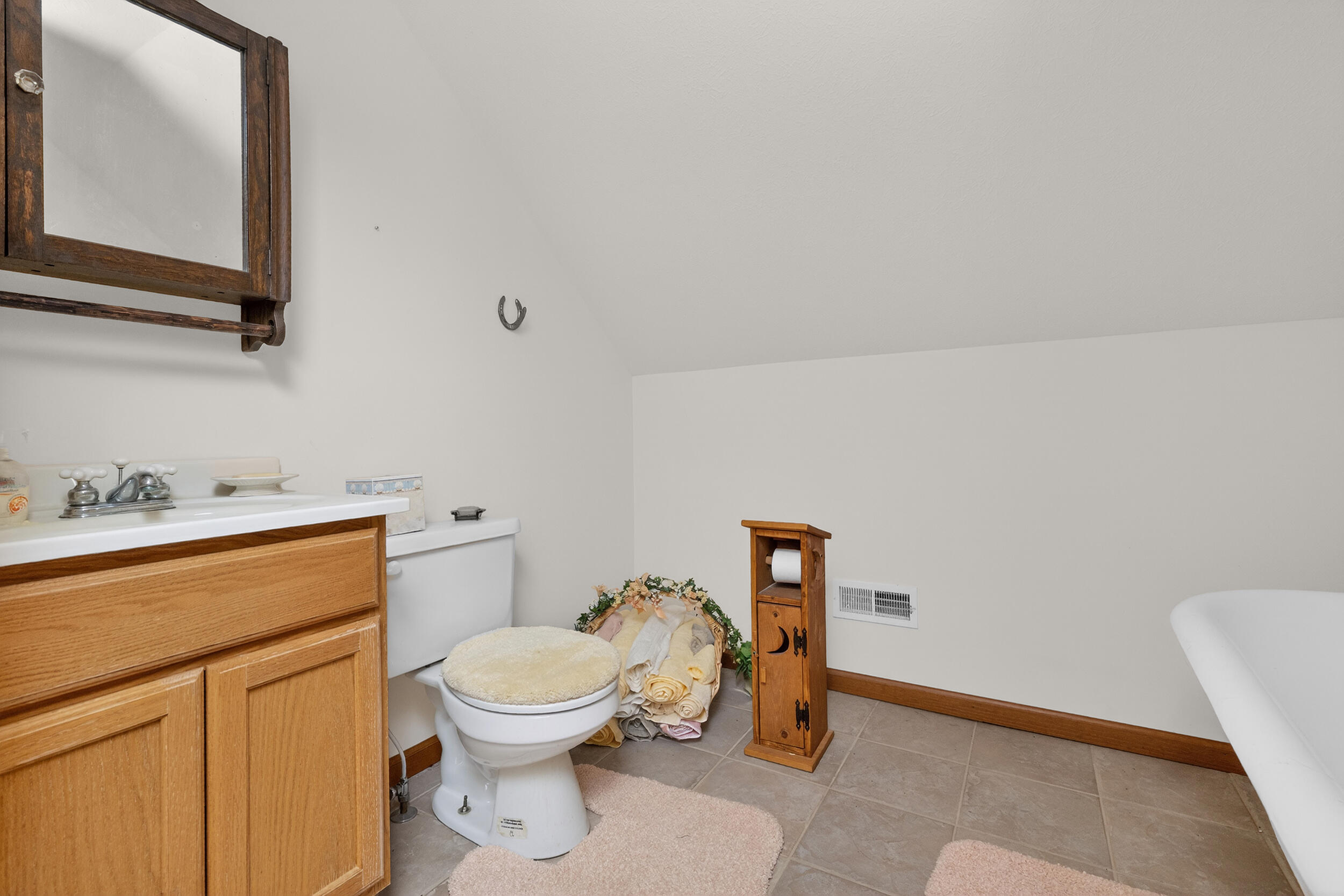 69500 Christiana Lake Road Edwardsburg MI 49112