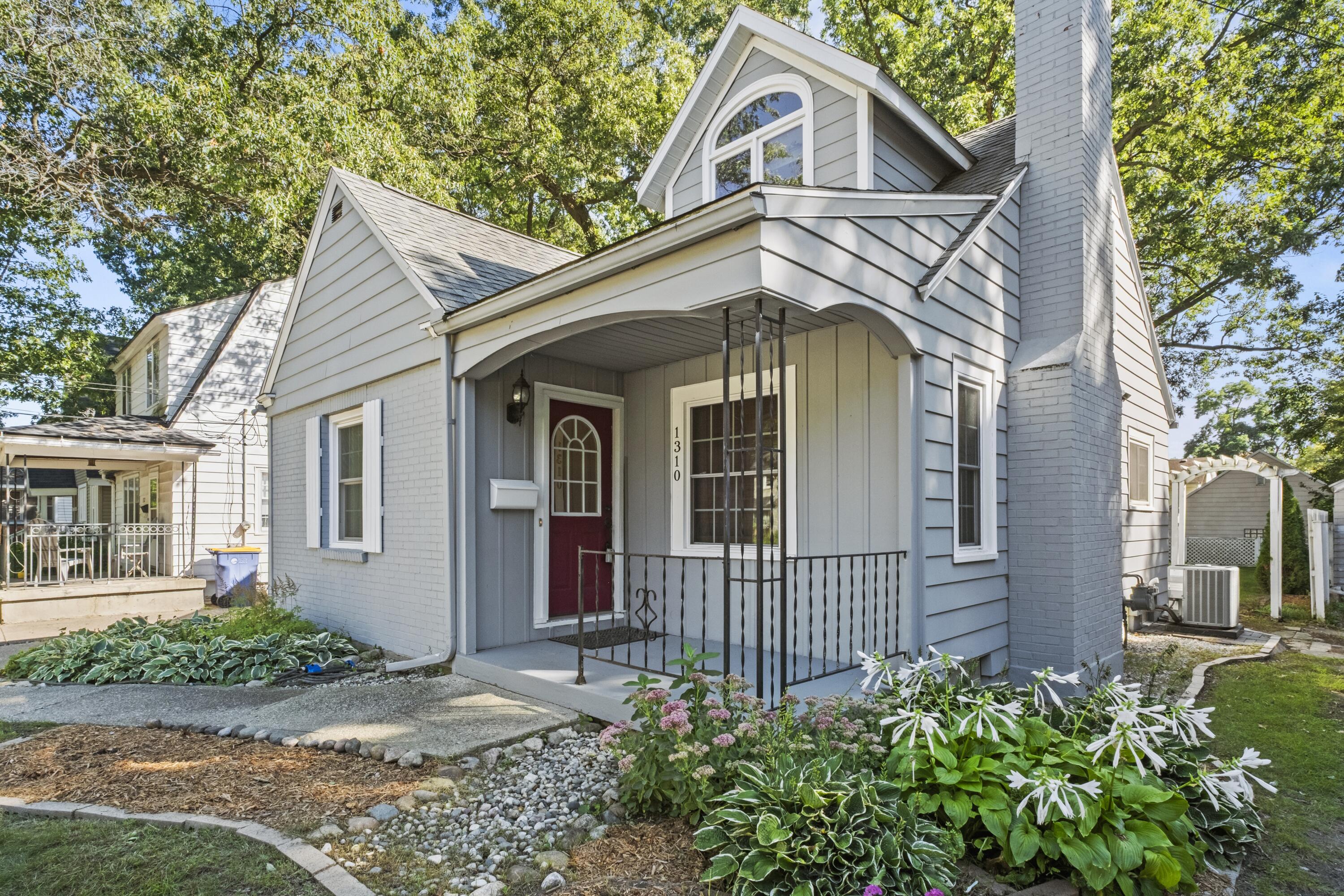 1310 Orville Street SE Grand Rapids MI 49507
