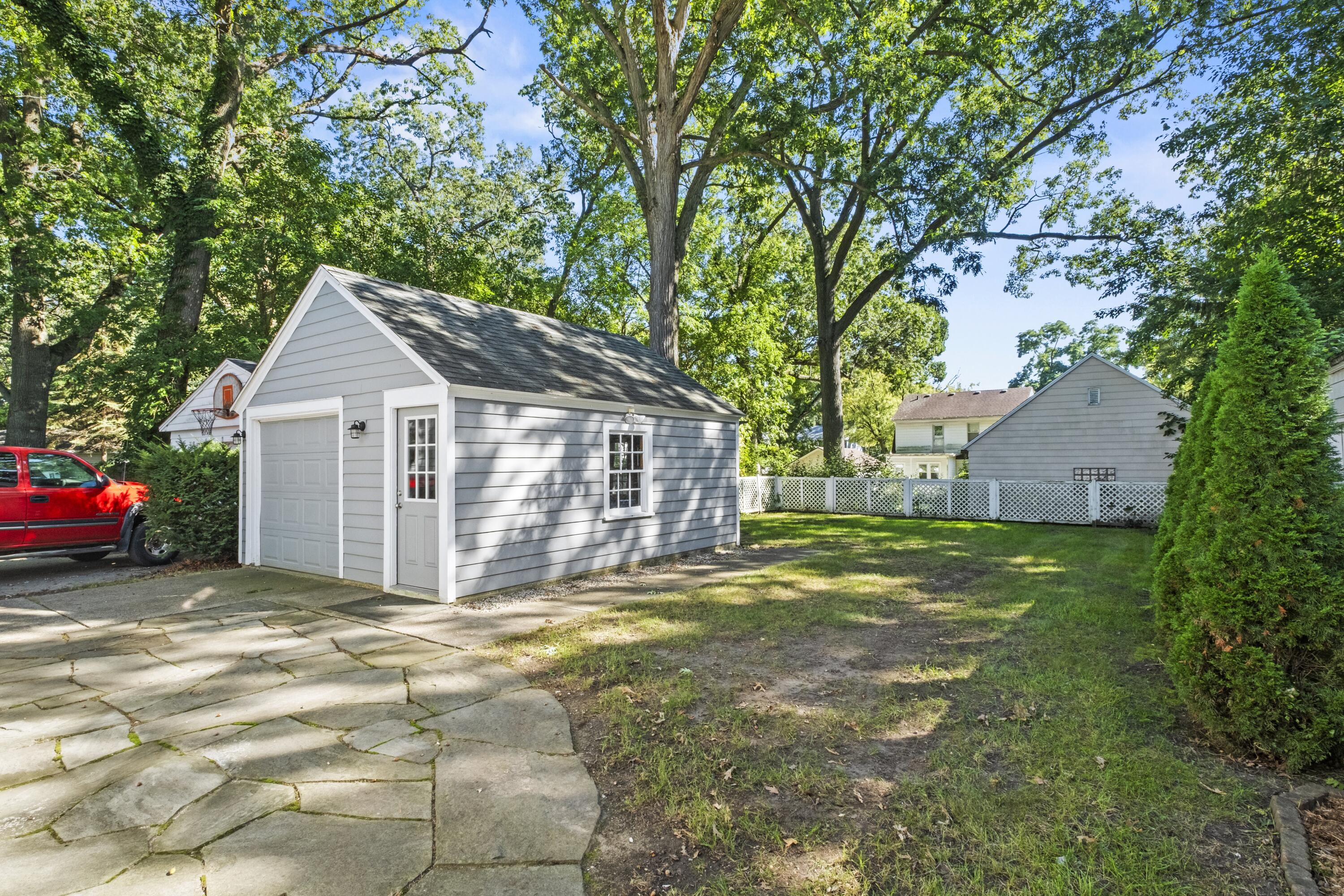 1310 Orville Street SE Grand Rapids MI 49507