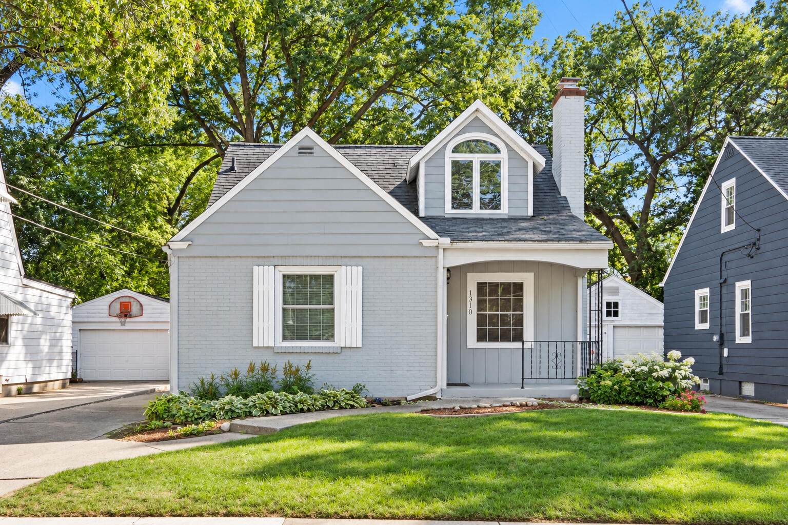 1310 Orville Street SE Grand Rapids MI 49507