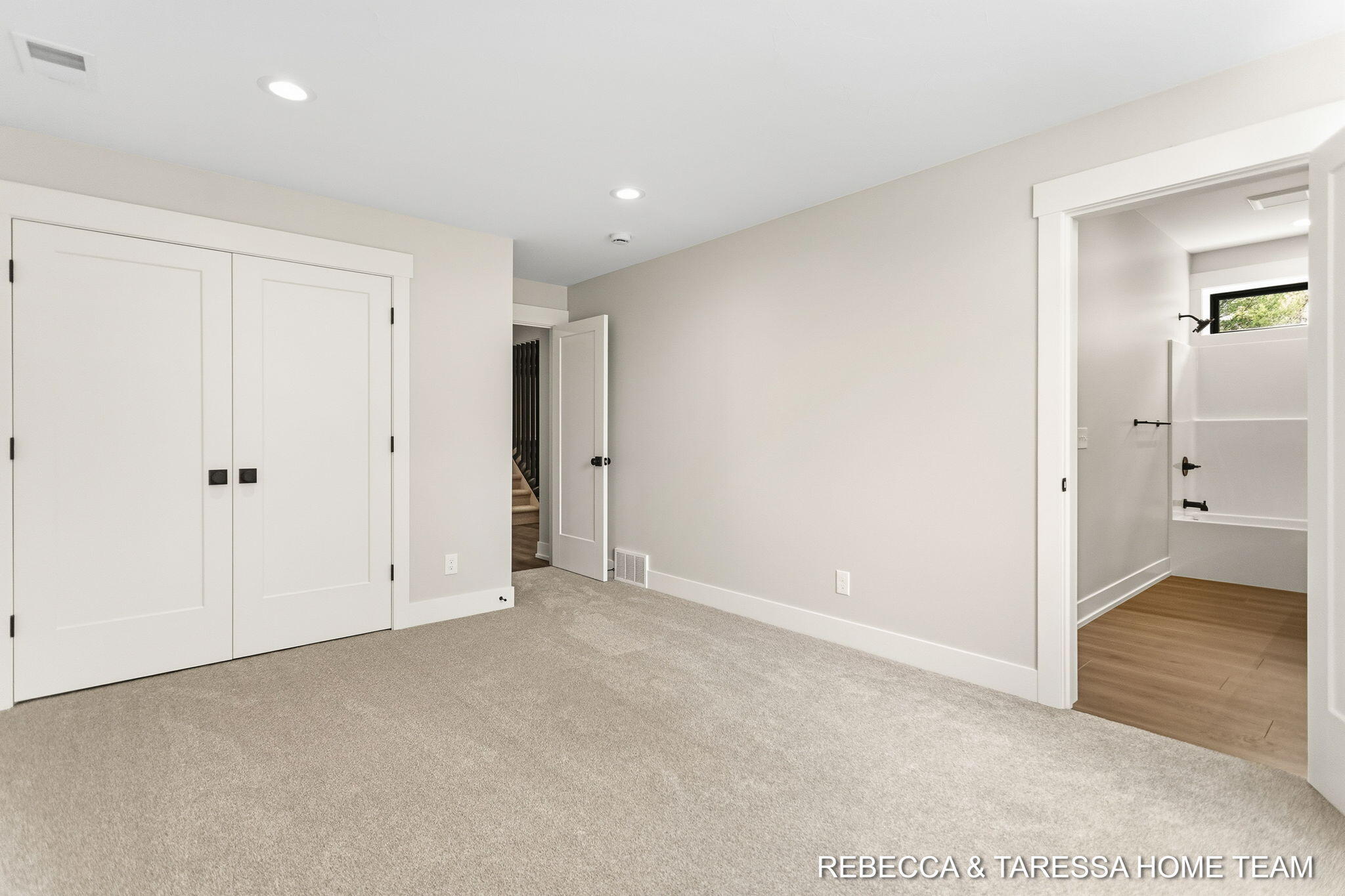 400 Sabine Drive Muskegon MI 49442