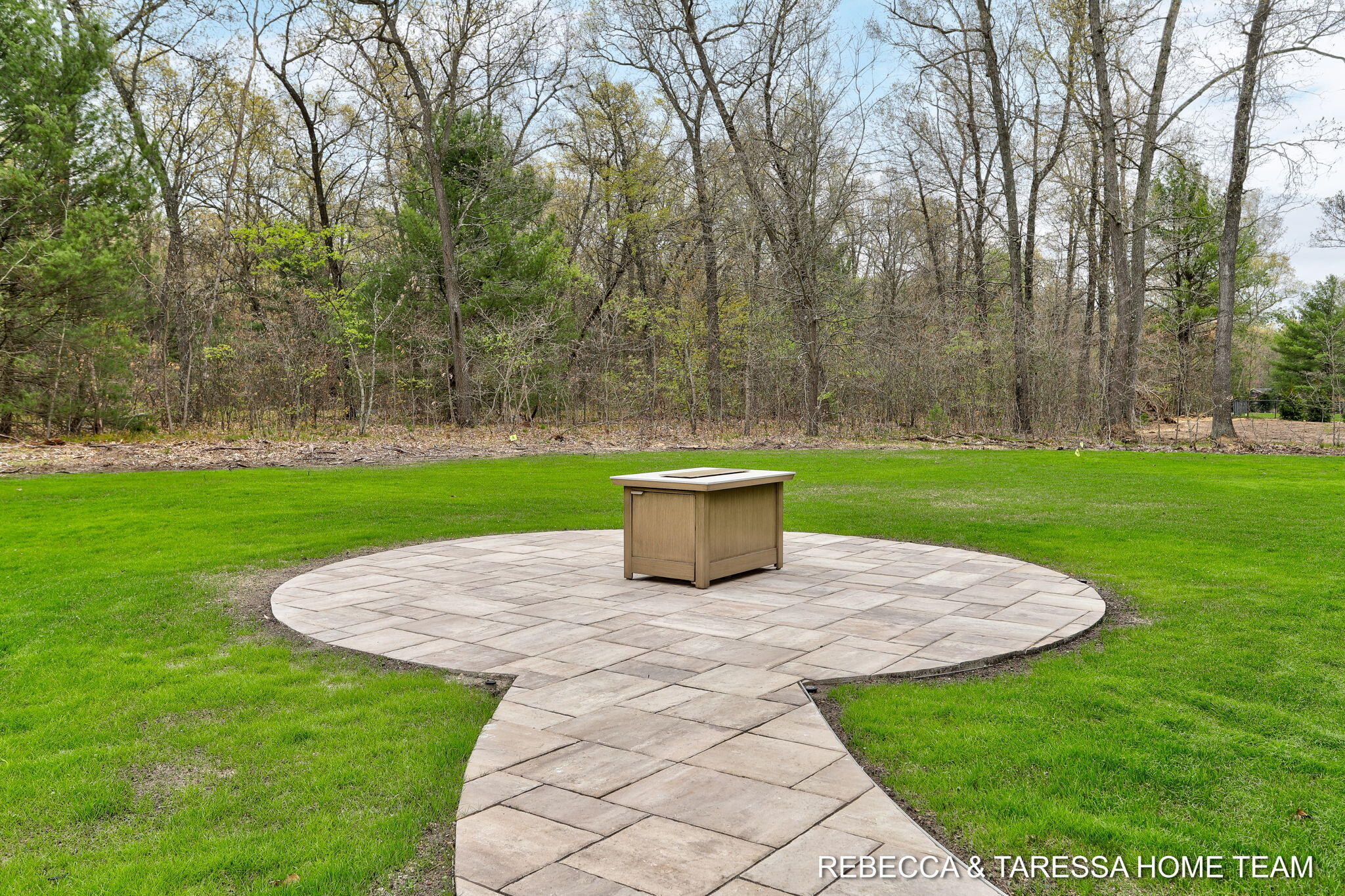 400 Sabine Drive Muskegon MI 49442