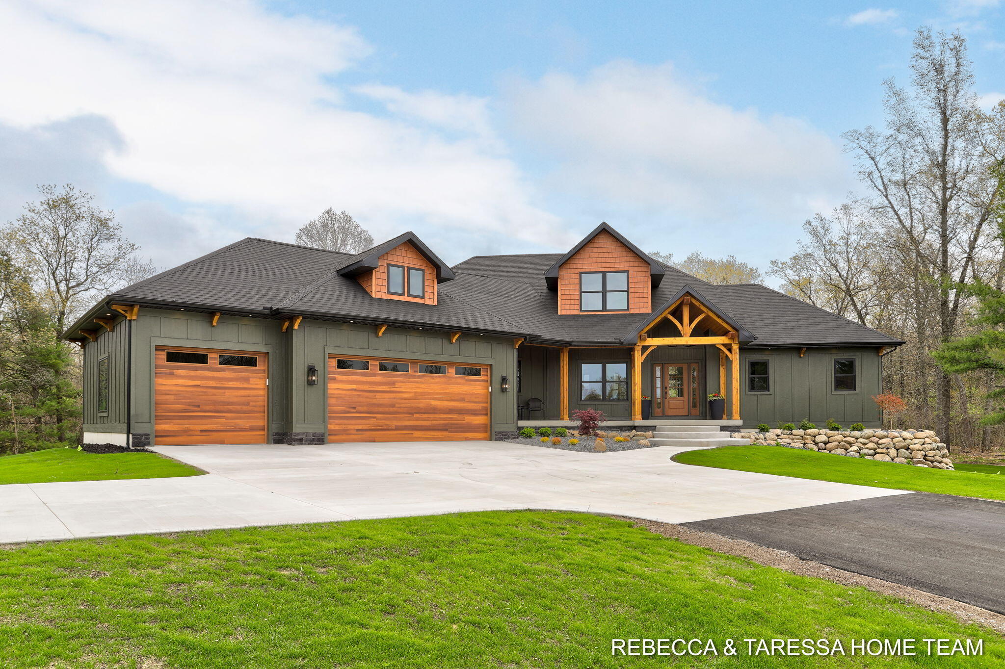 400 Sabine Drive Muskegon MI 49442