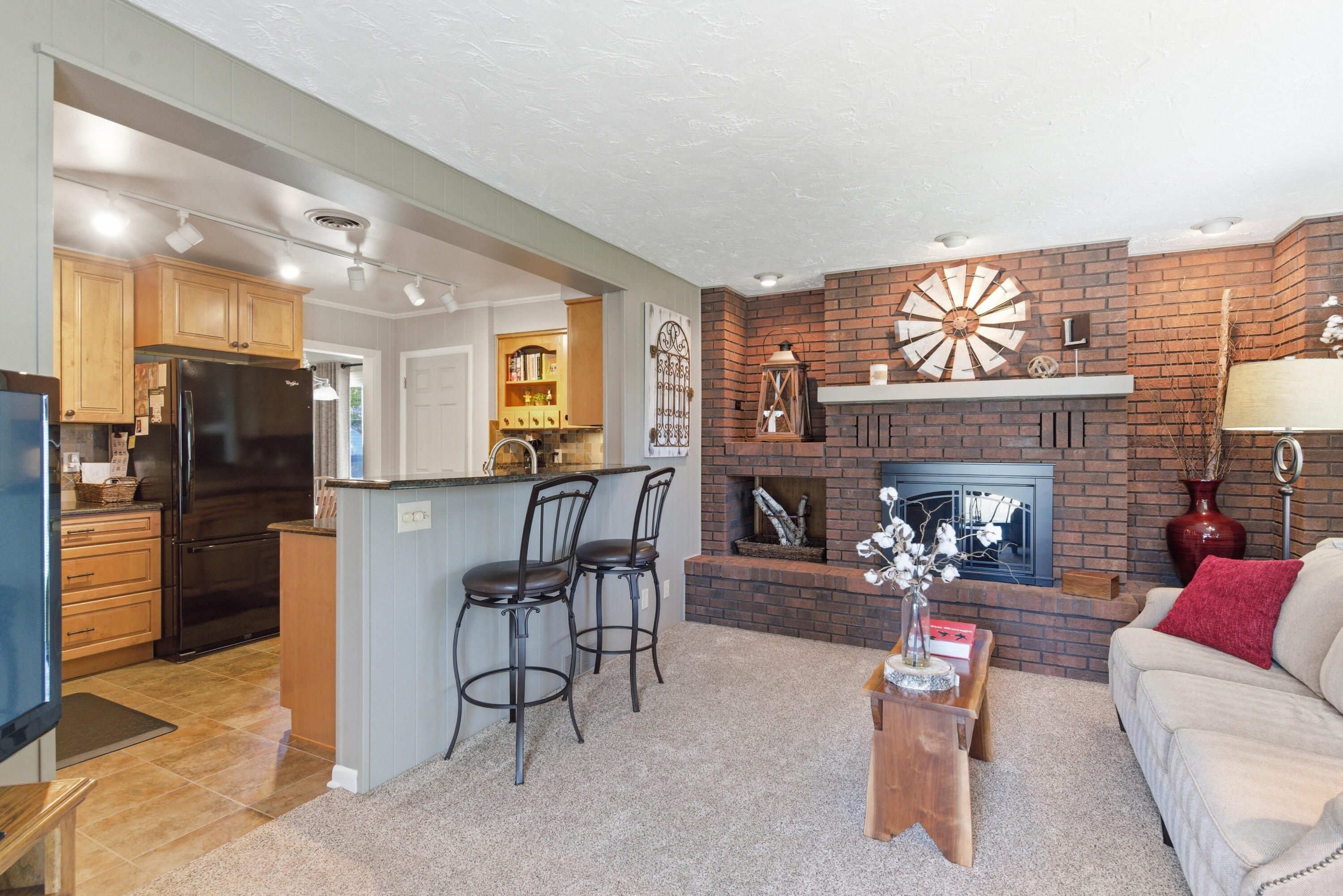 1904 Seminole Street Kalamazoo MI 49006