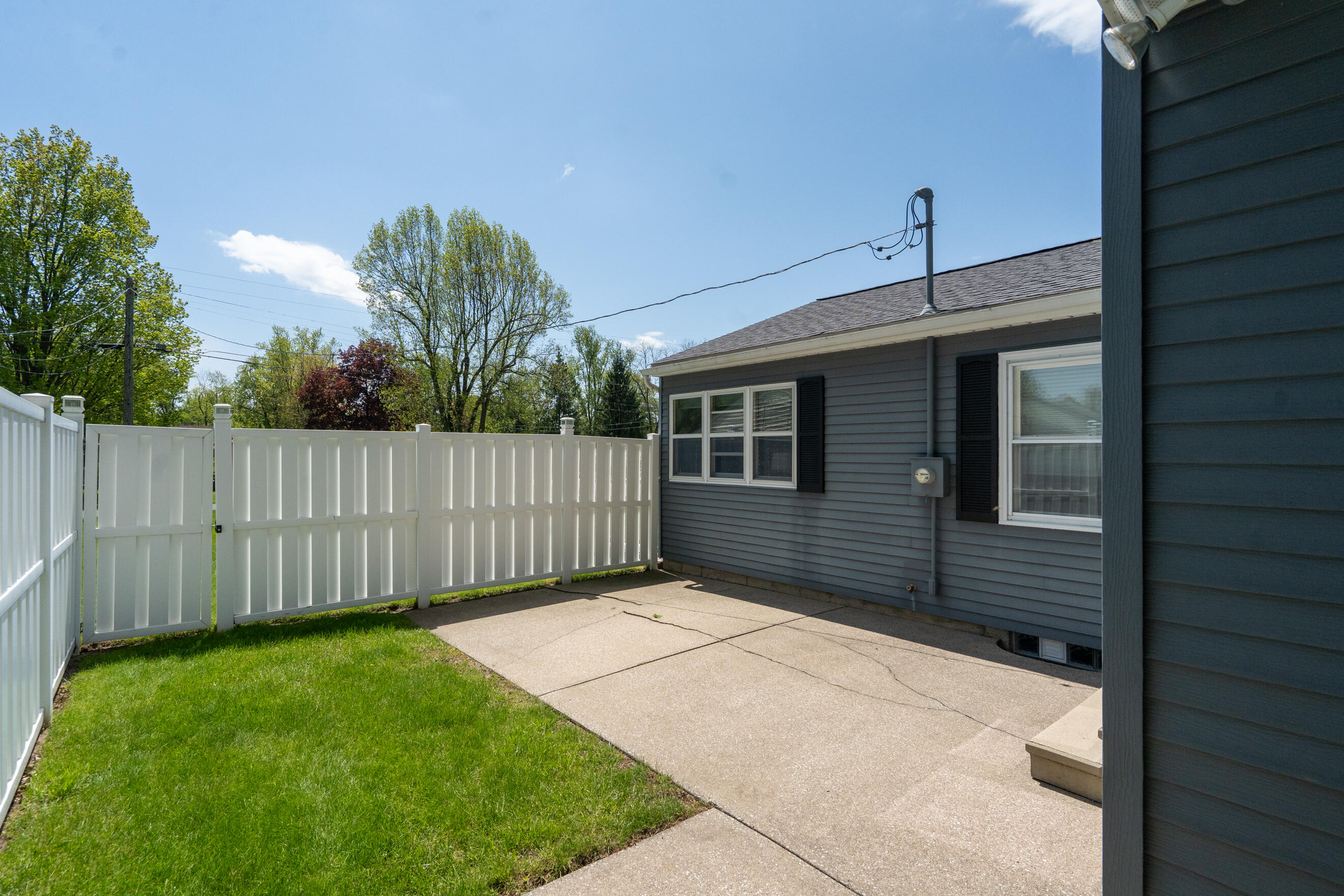 1904 Seminole Street Kalamazoo MI 49006