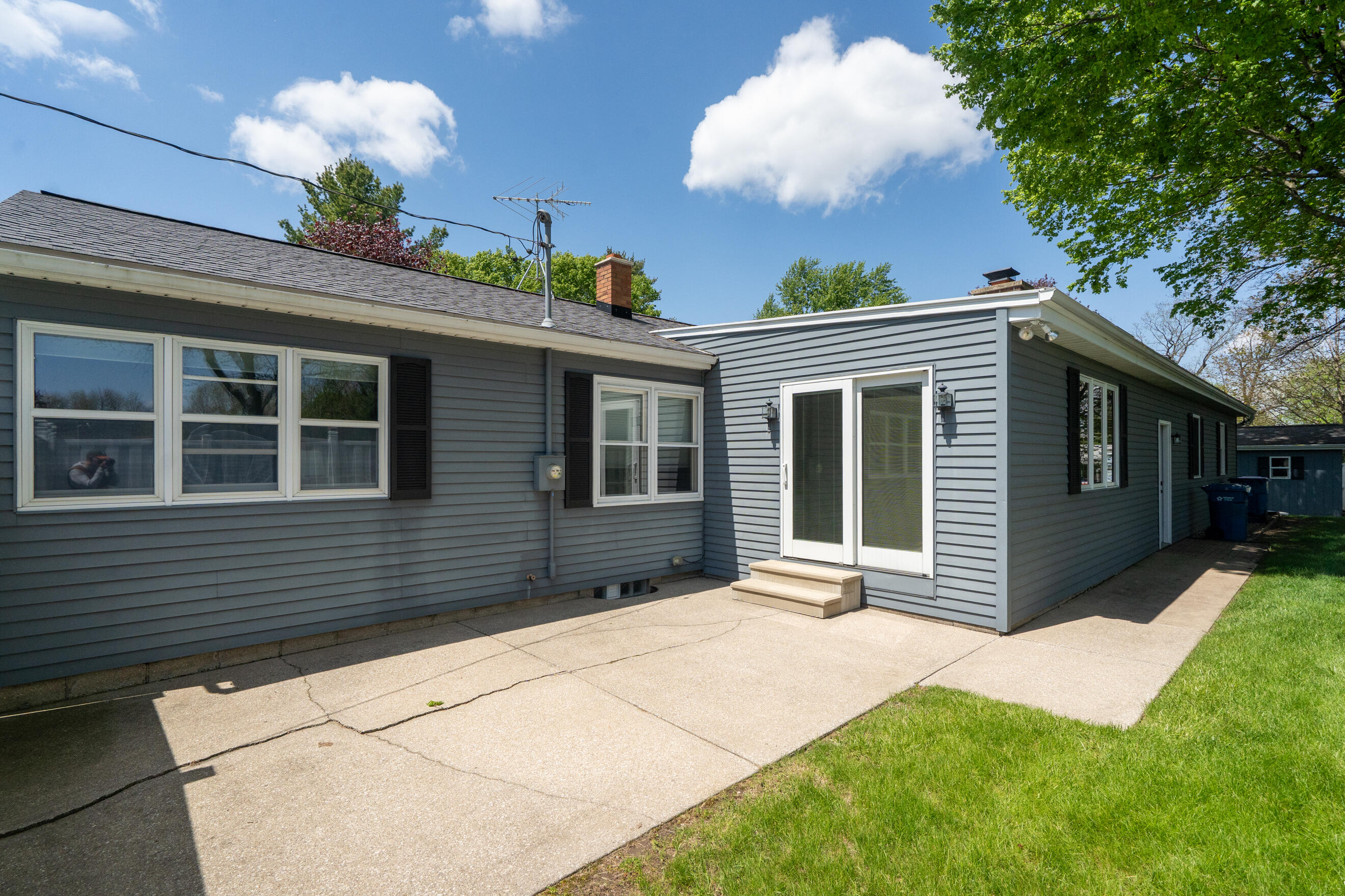 1904 Seminole Street Kalamazoo MI 49006