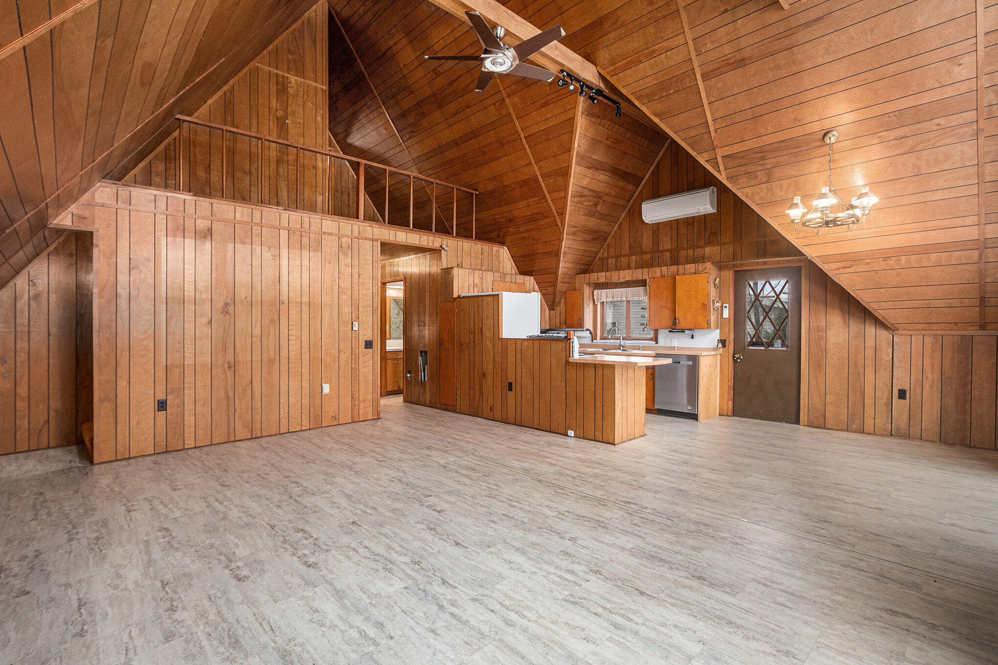 45601 Peninsula Drive E Grand Junction MI 49056