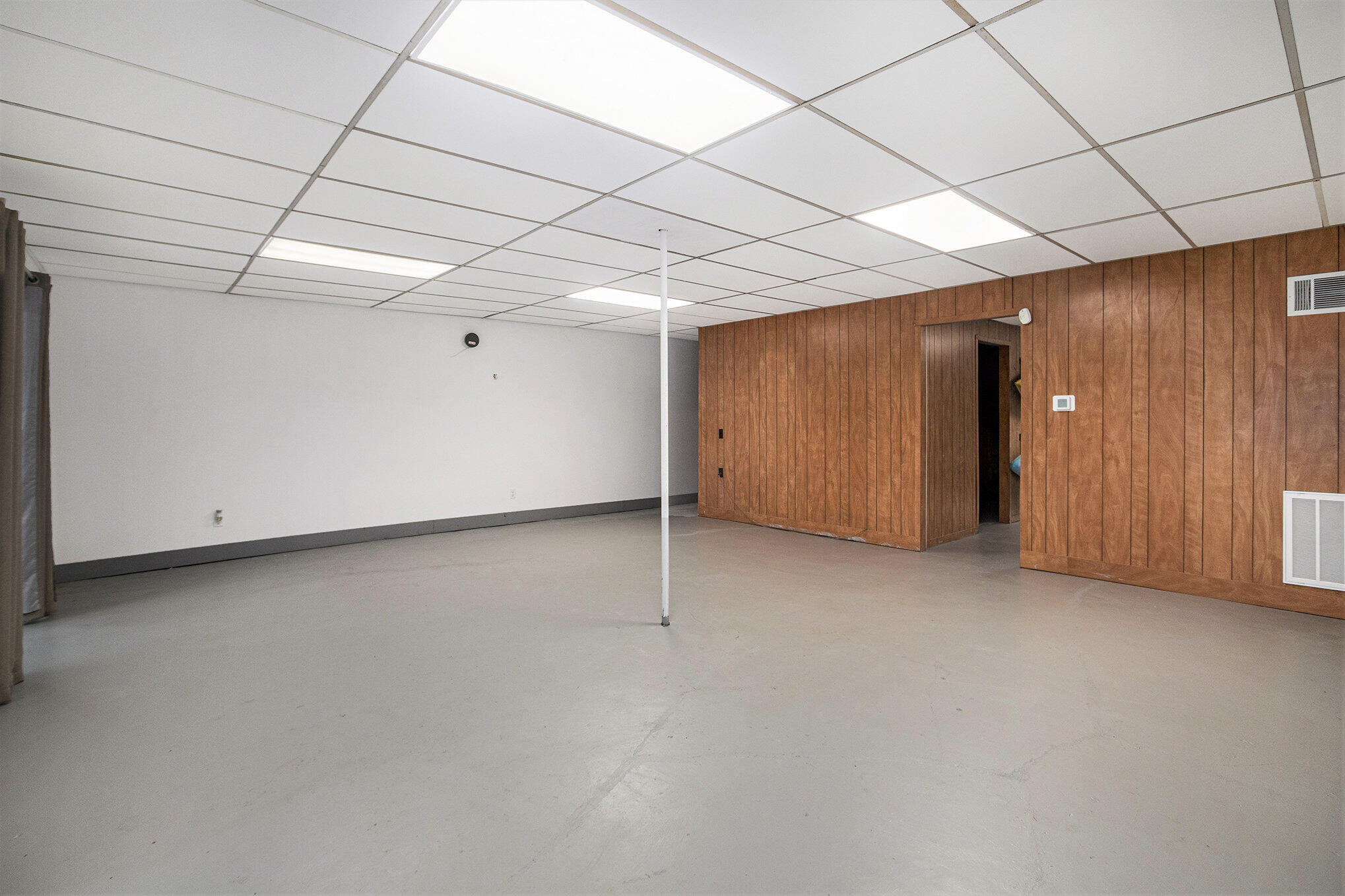 45601 Peninsula Drive E Grand Junction MI 49056