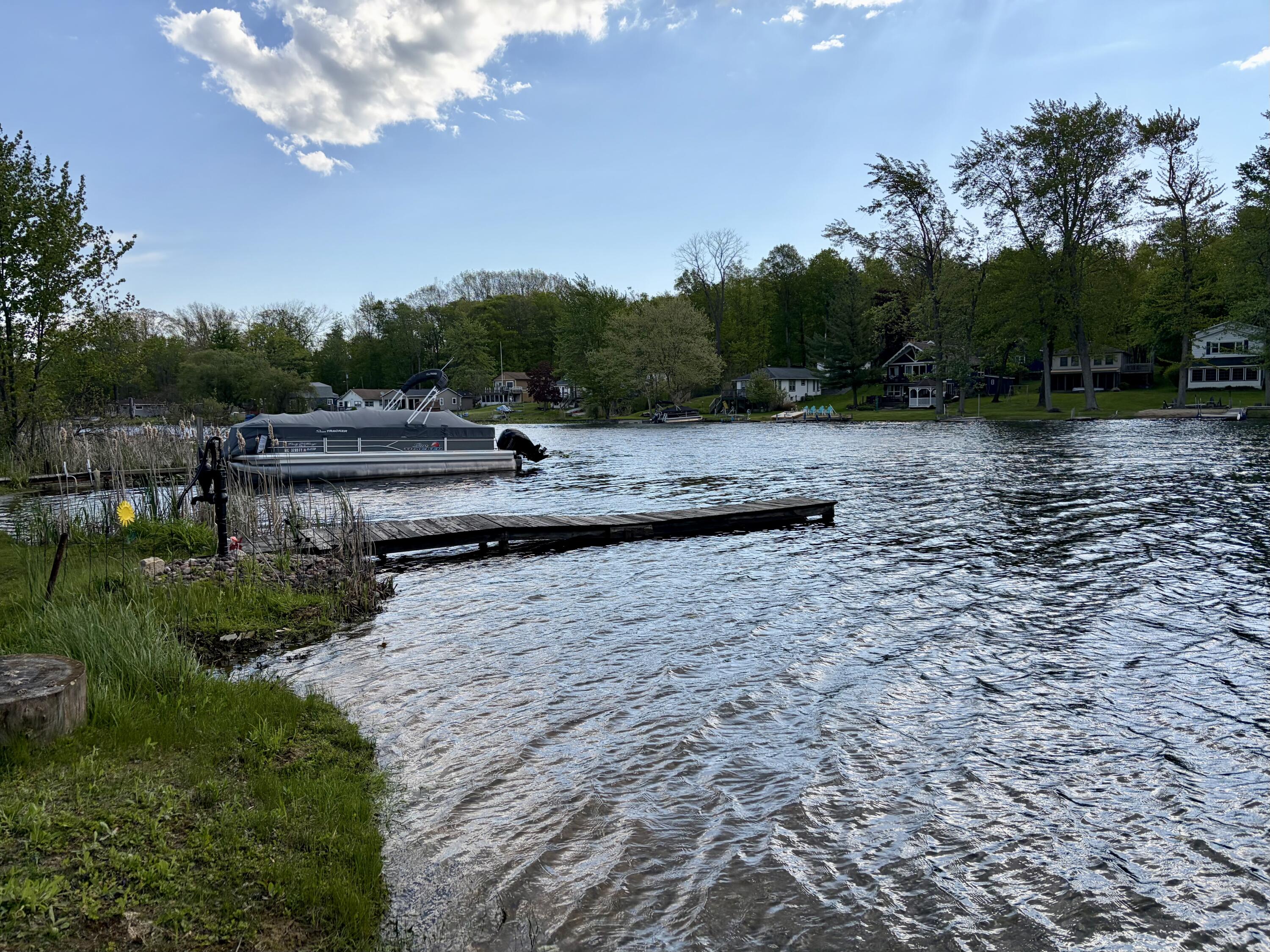 45601 Peninsula Drive E Grand Junction MI 49056