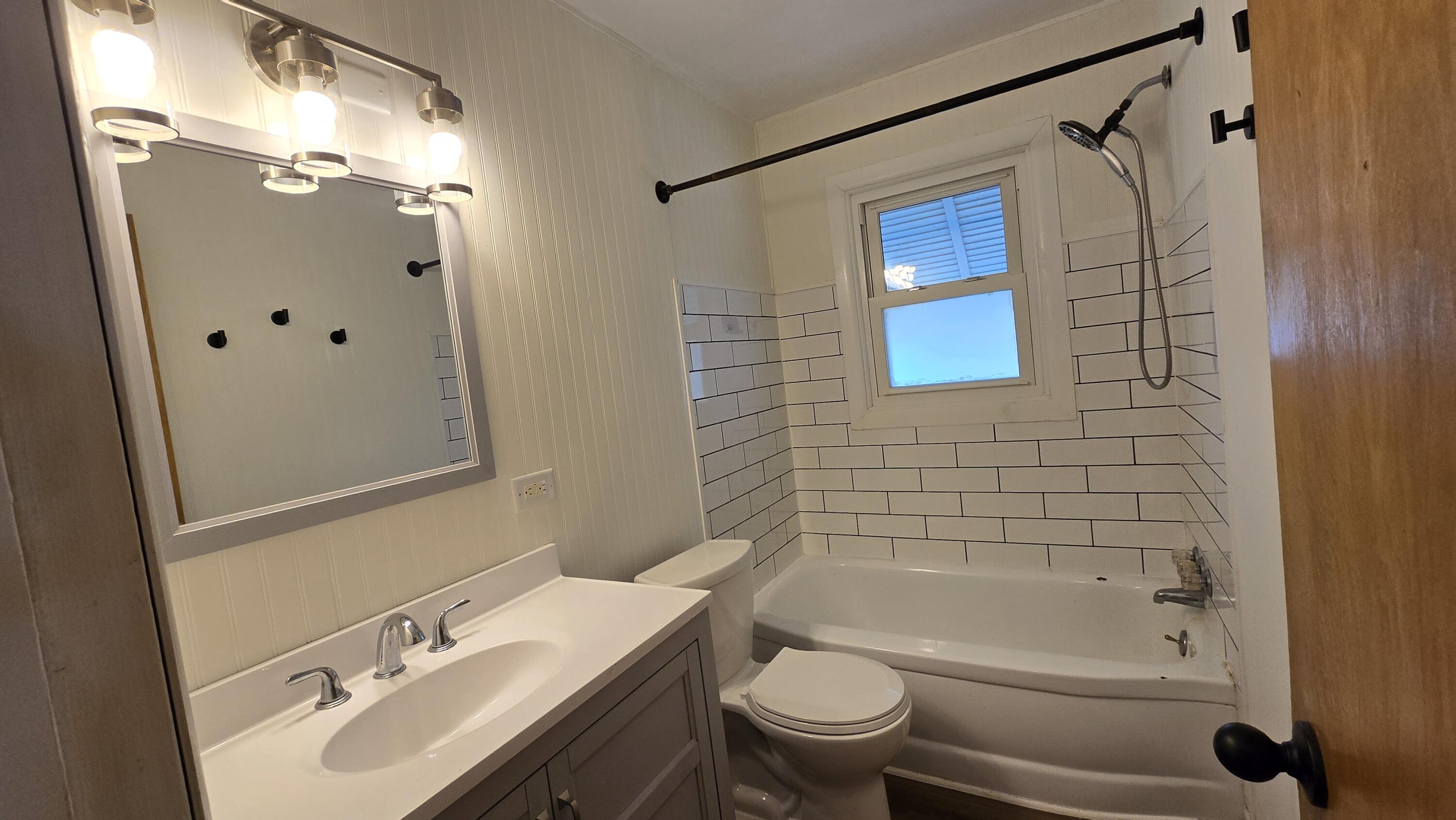 750 Coolidge Avenue Holland MI 49423