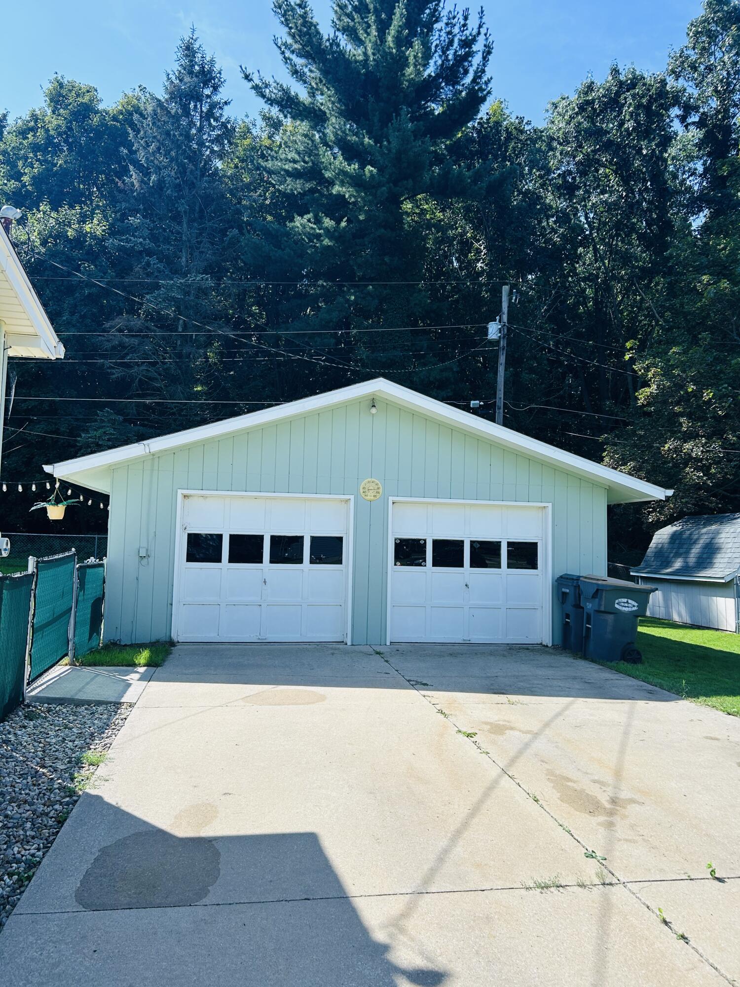 380 Cherry Street Coloma MI 49038