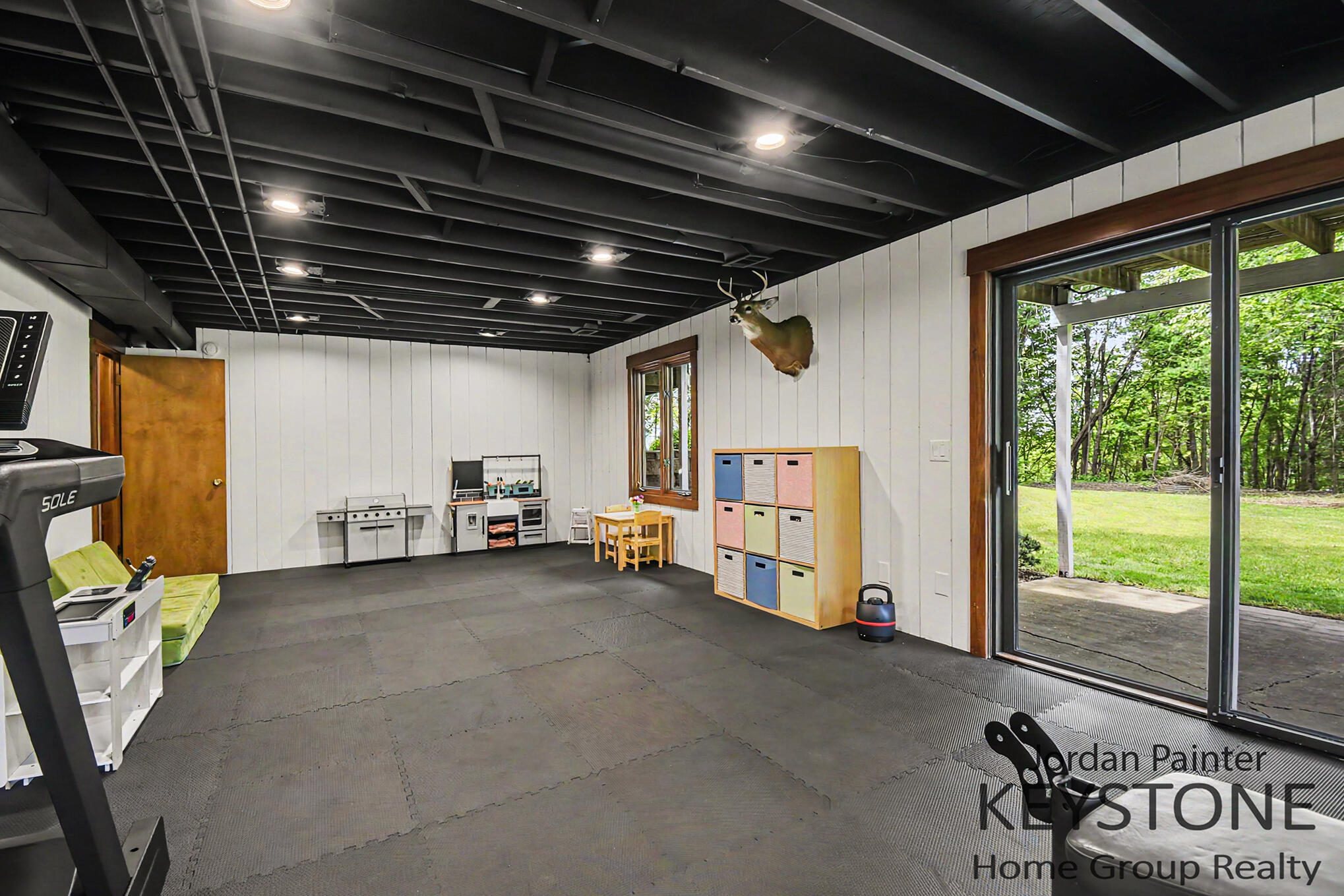 5964 Chicago Drive Zeeland MI 49464