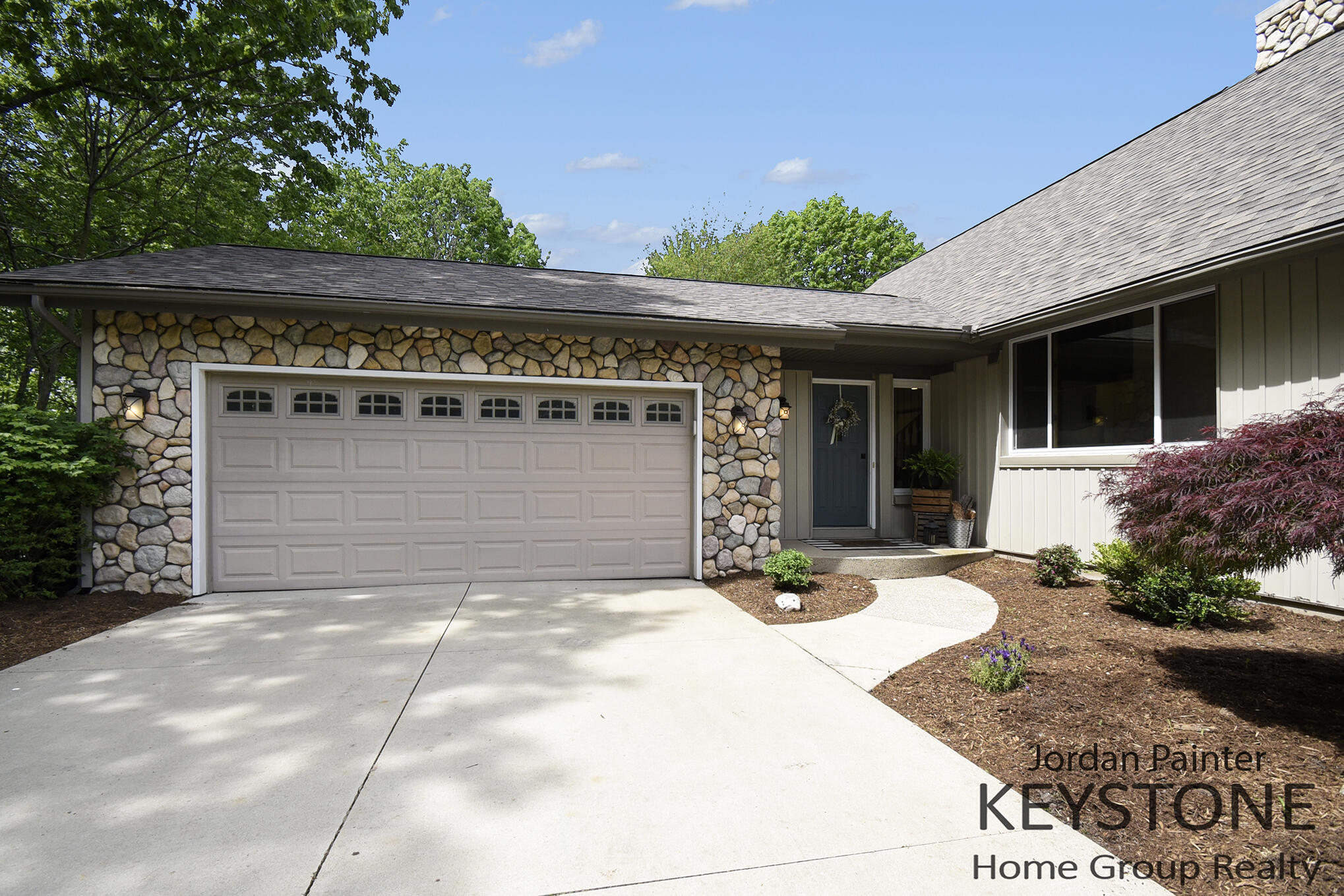 5964 Chicago Drive Zeeland MI 49464