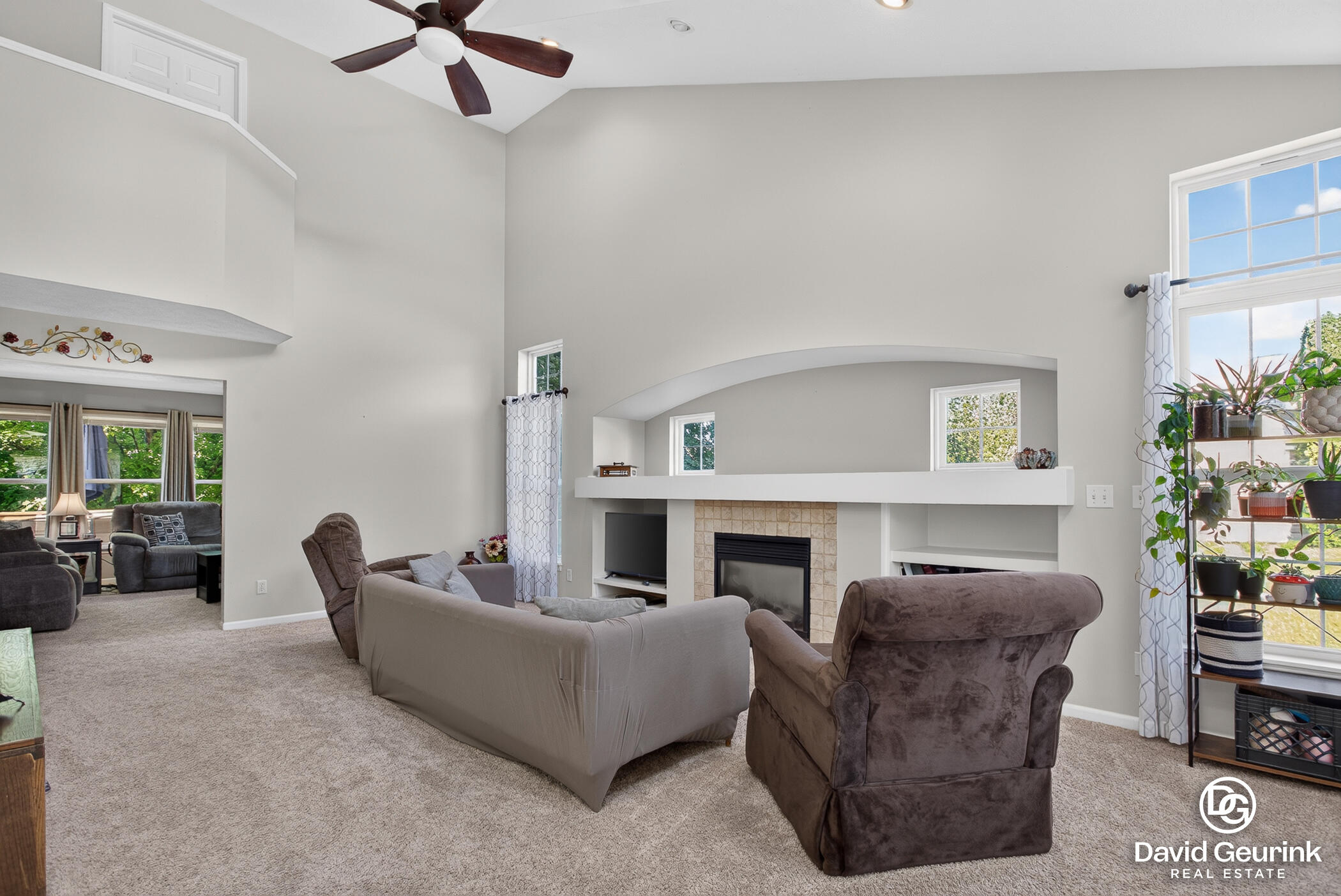 8666 Suntree Drive Zeeland MI 49464
