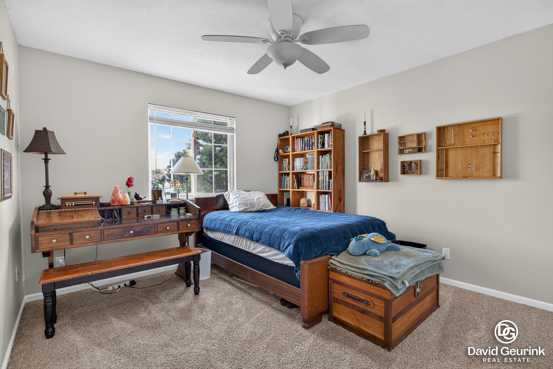 8666 Suntree Drive Zeeland MI 49464