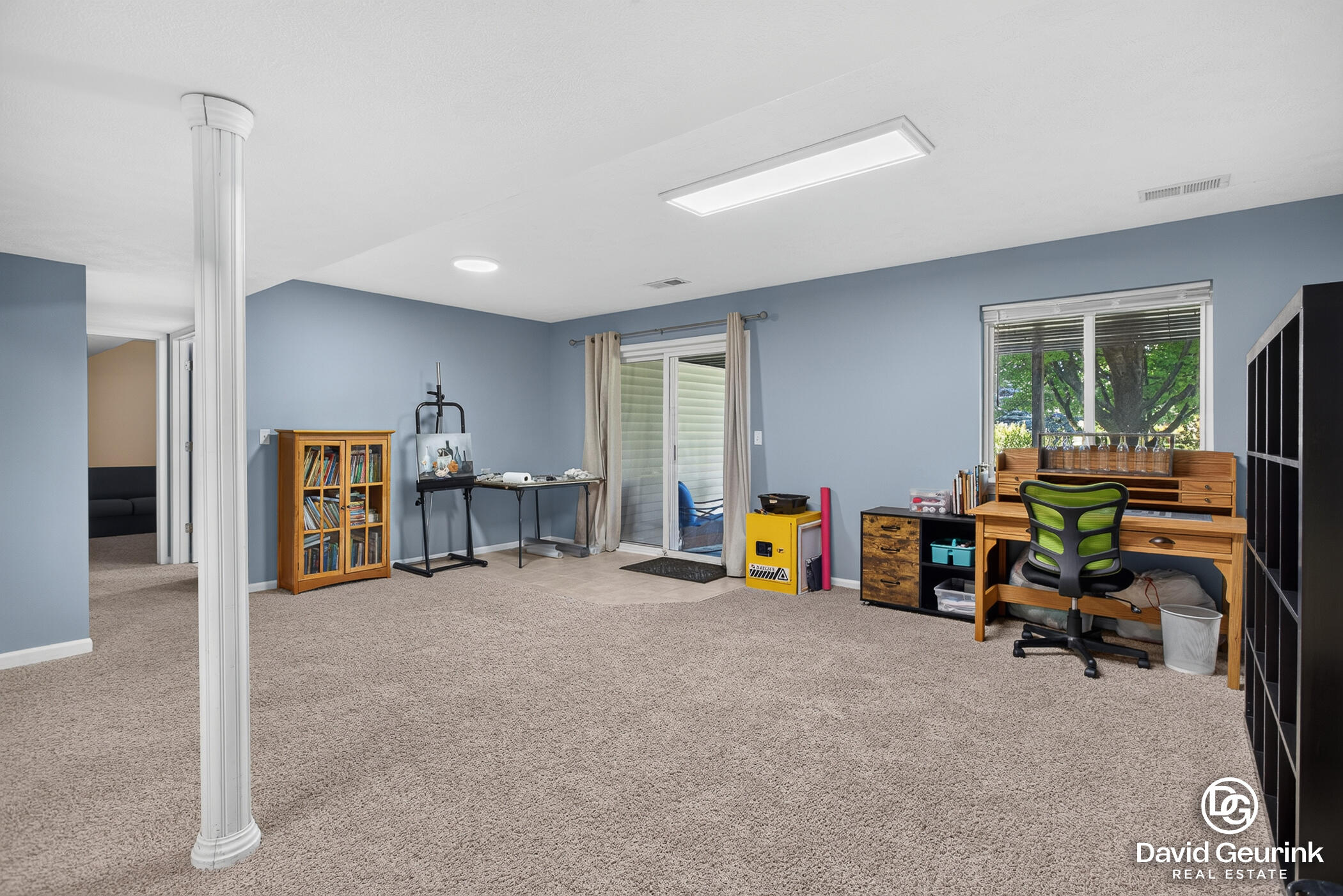 8666 Suntree Drive Zeeland MI 49464