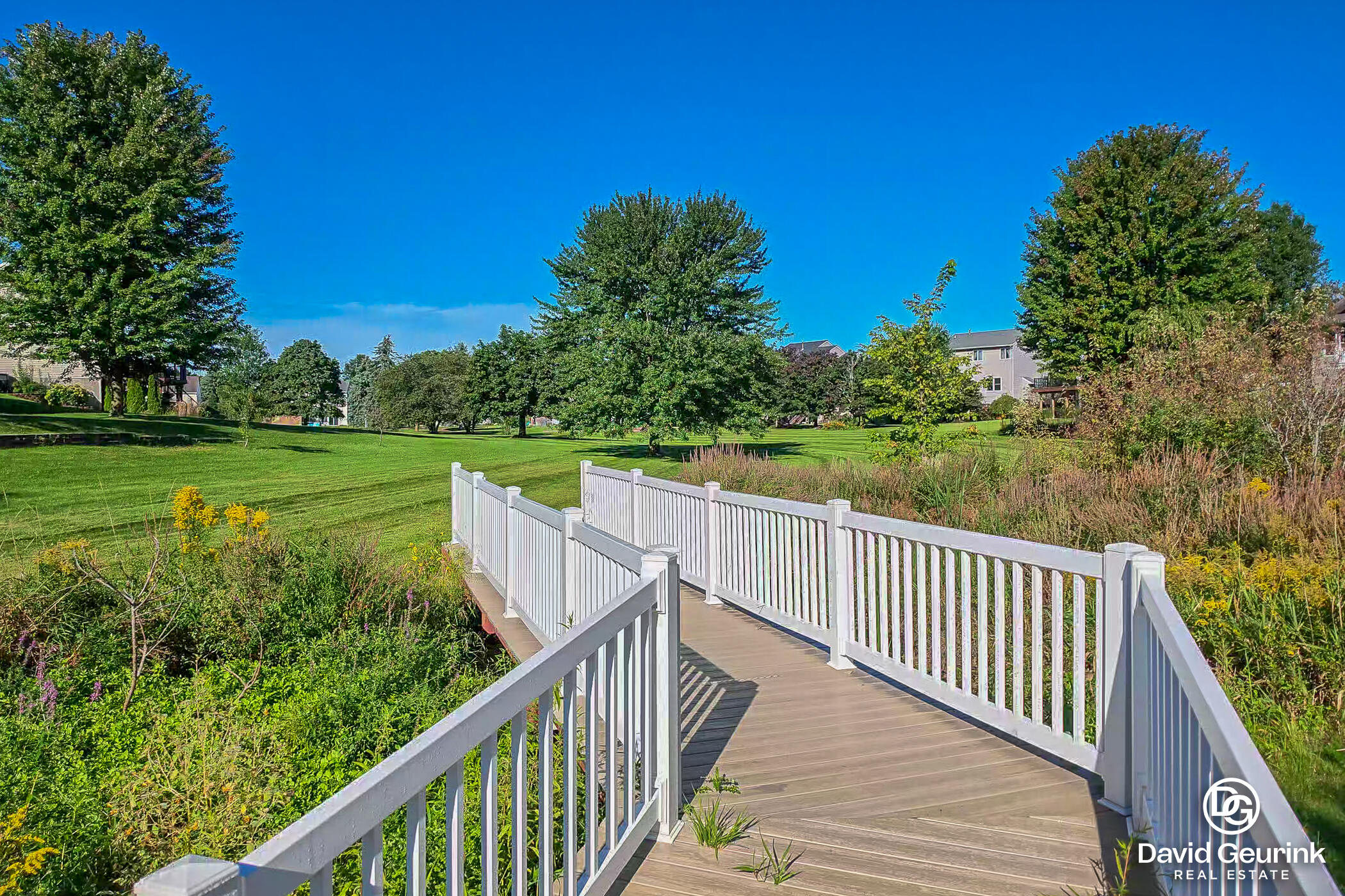 8666 Suntree Drive Zeeland MI 49464