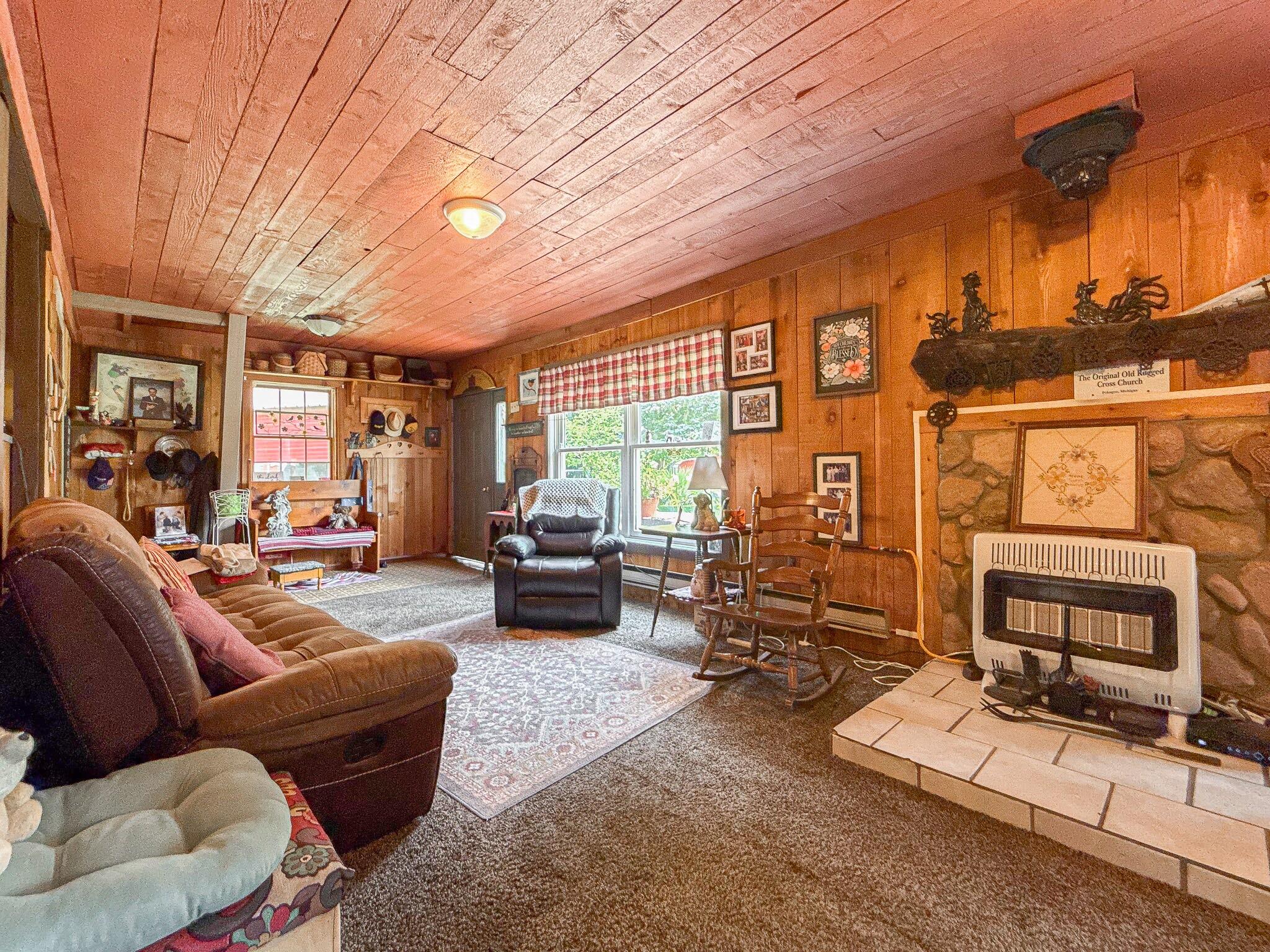 92079 54th Street Dowagiac MI 49047