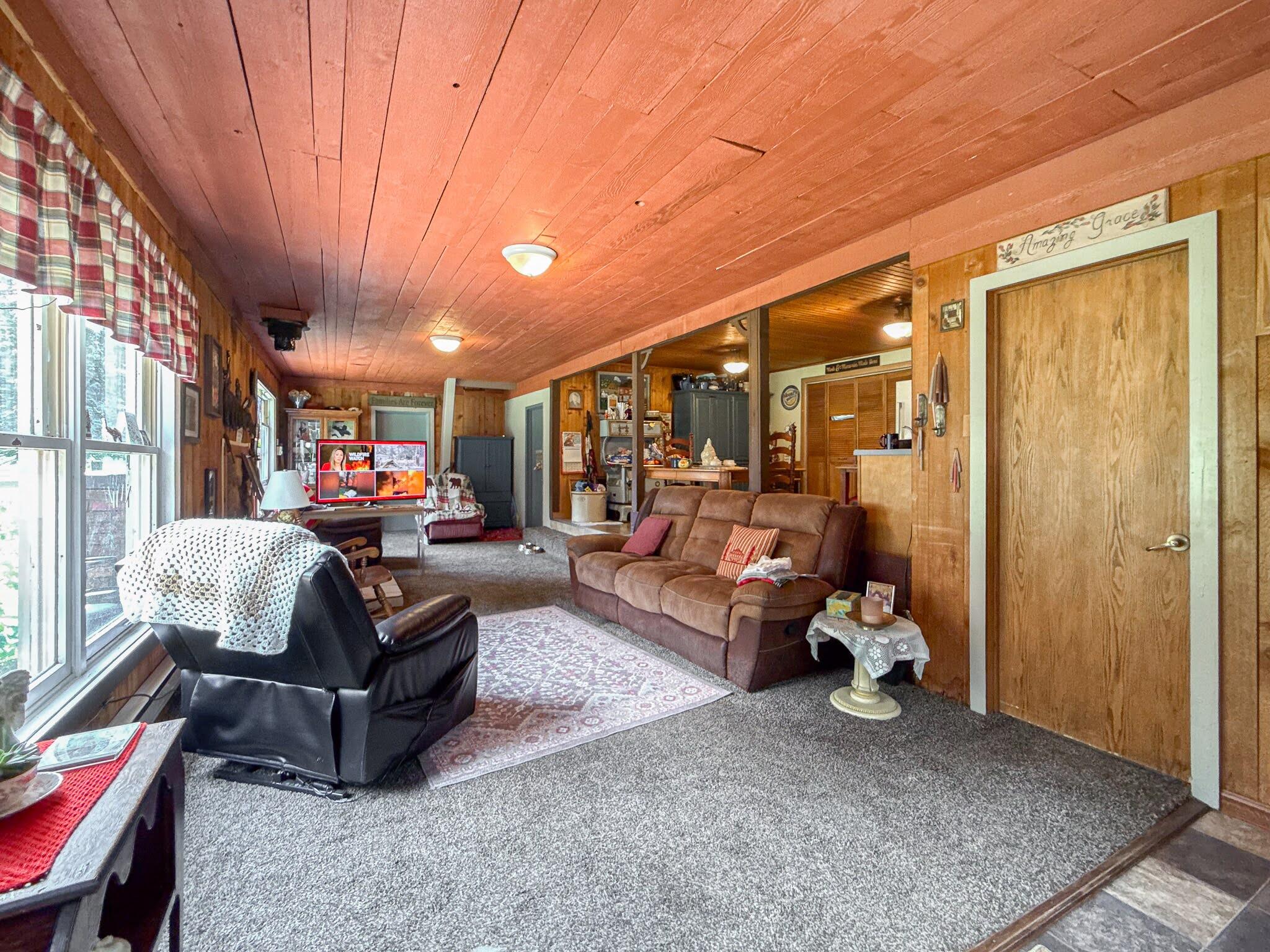 92079 54th Street Dowagiac MI 49047