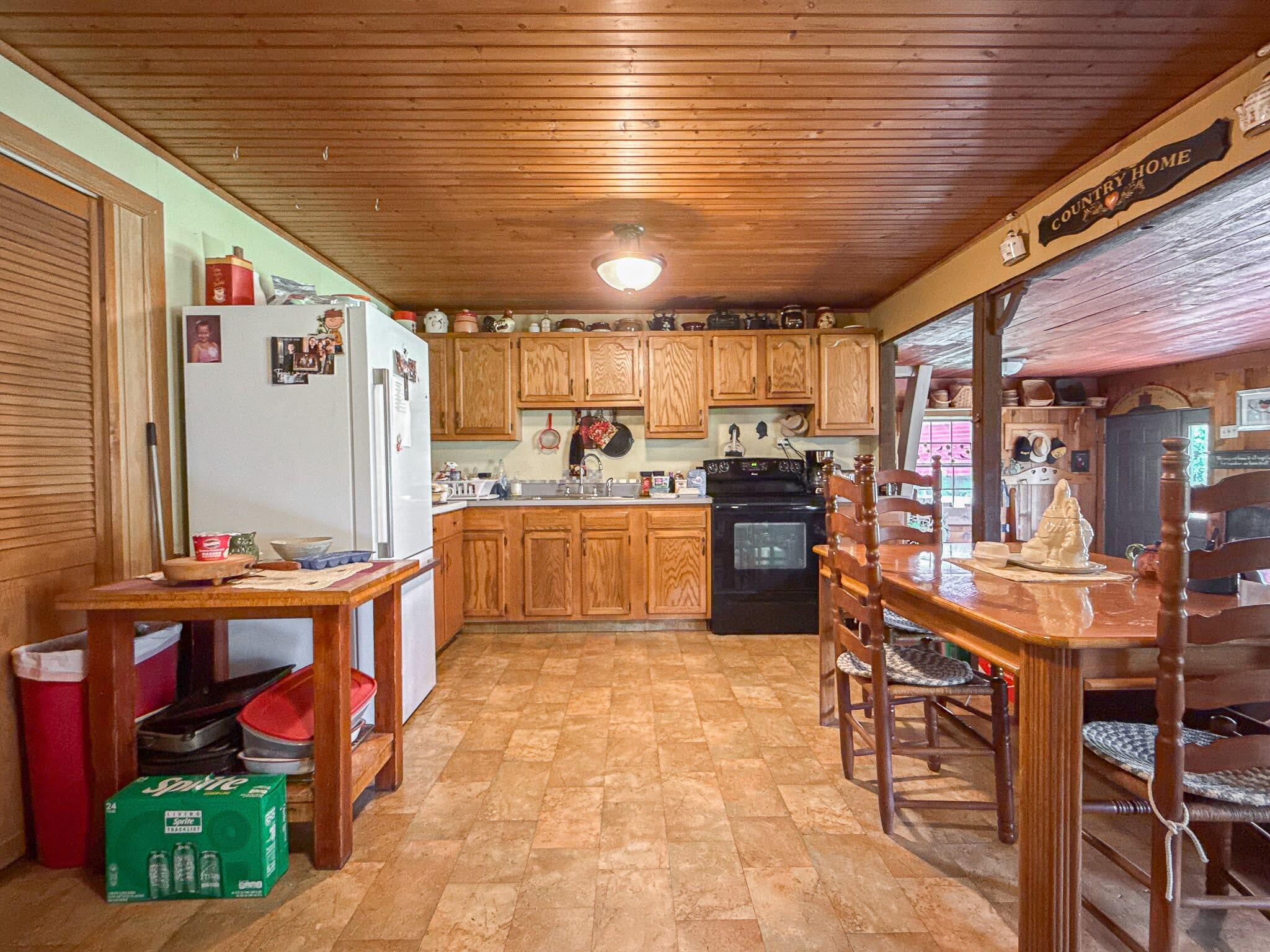 92079 54th Street Dowagiac MI 49047