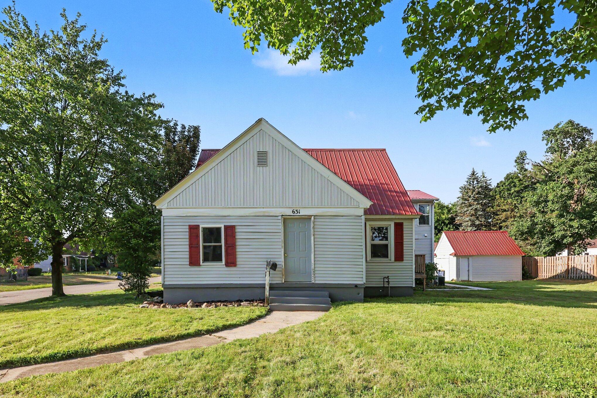 631 3 Mile Road NE Grand Rapids MI 49505