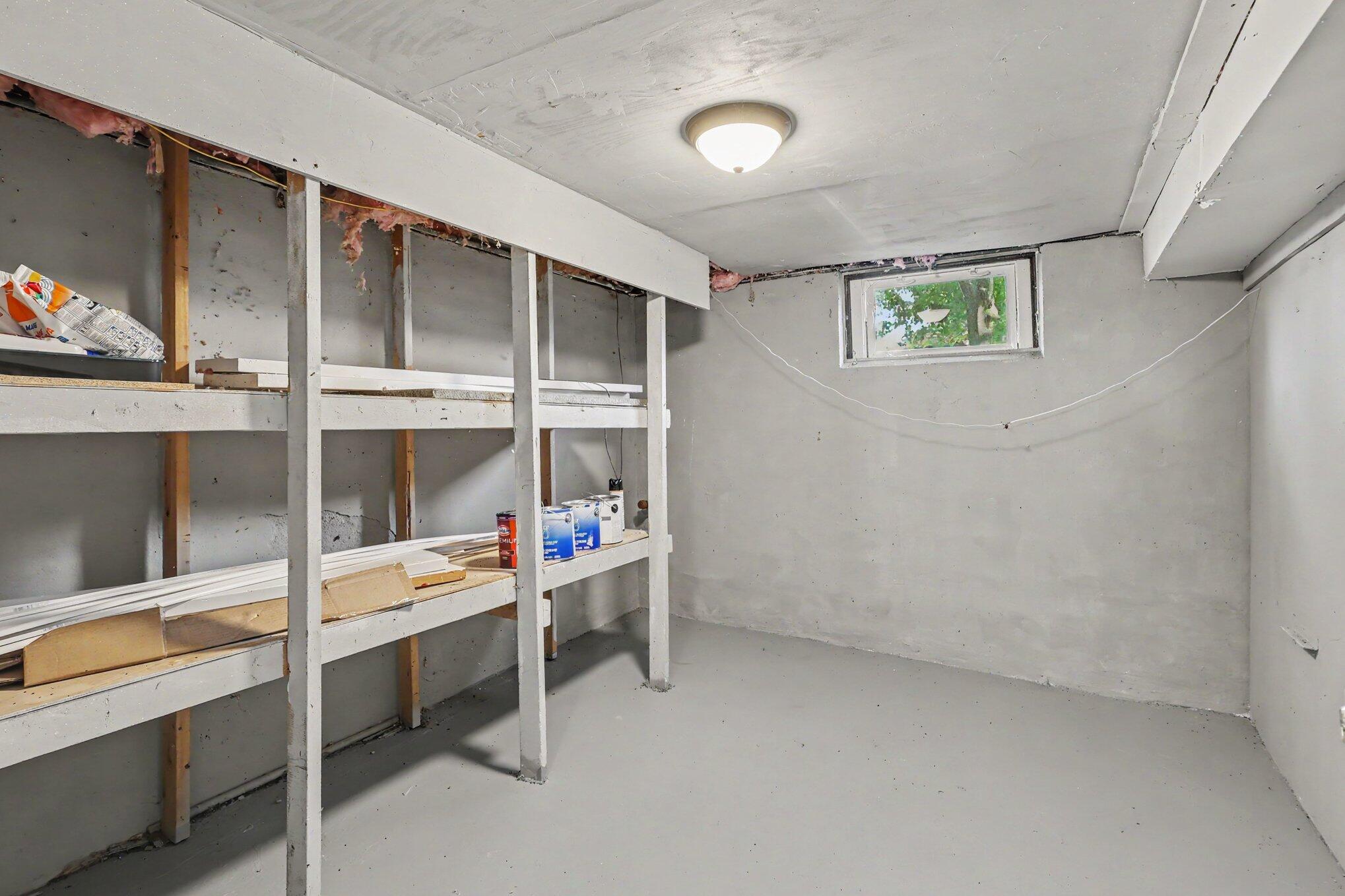 631 3 Mile Road NE Grand Rapids MI 49505